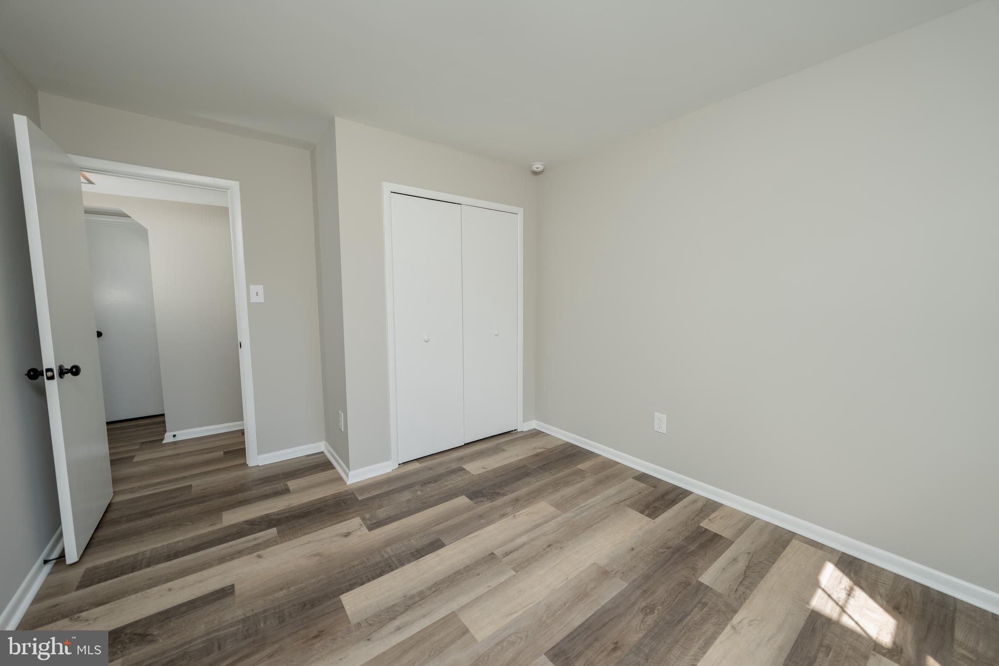 WARRENTON LAKES - Residential