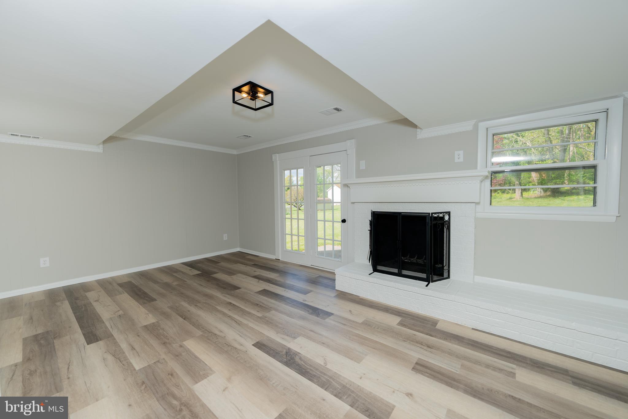 WARRENTON LAKES - Residential