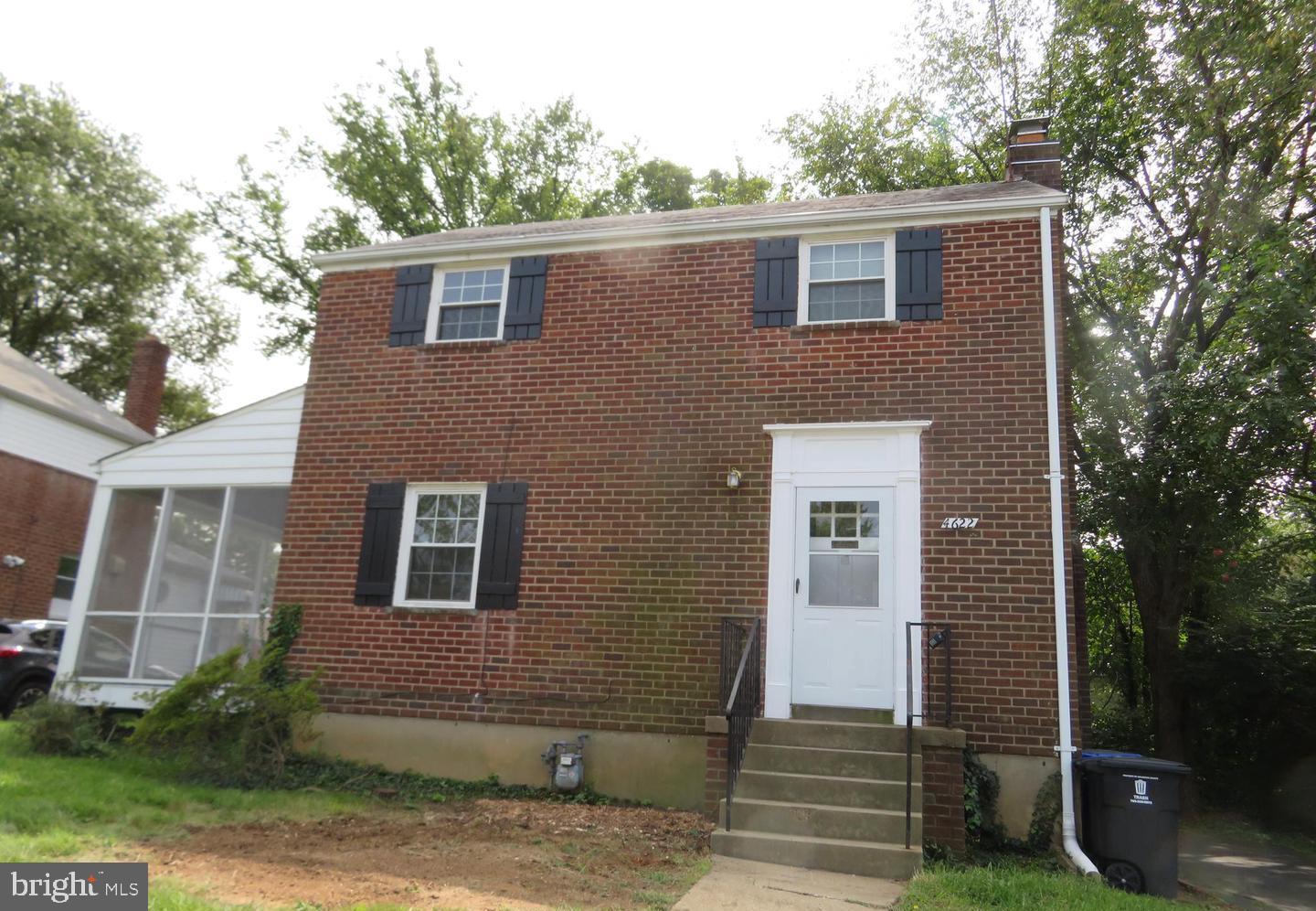 ARLINGTON FOREST - Residential Lease