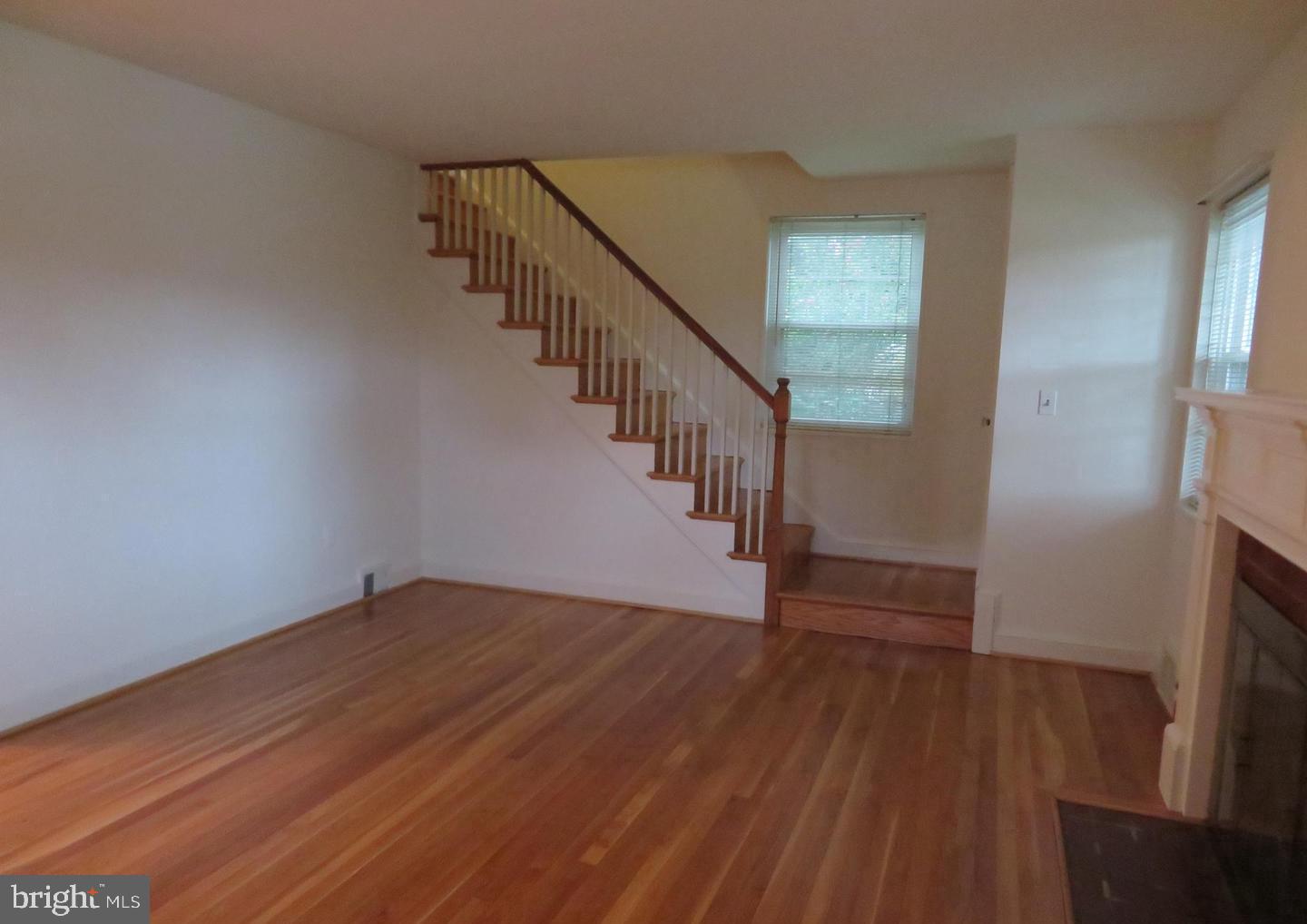 ARLINGTON FOREST - Residential Lease