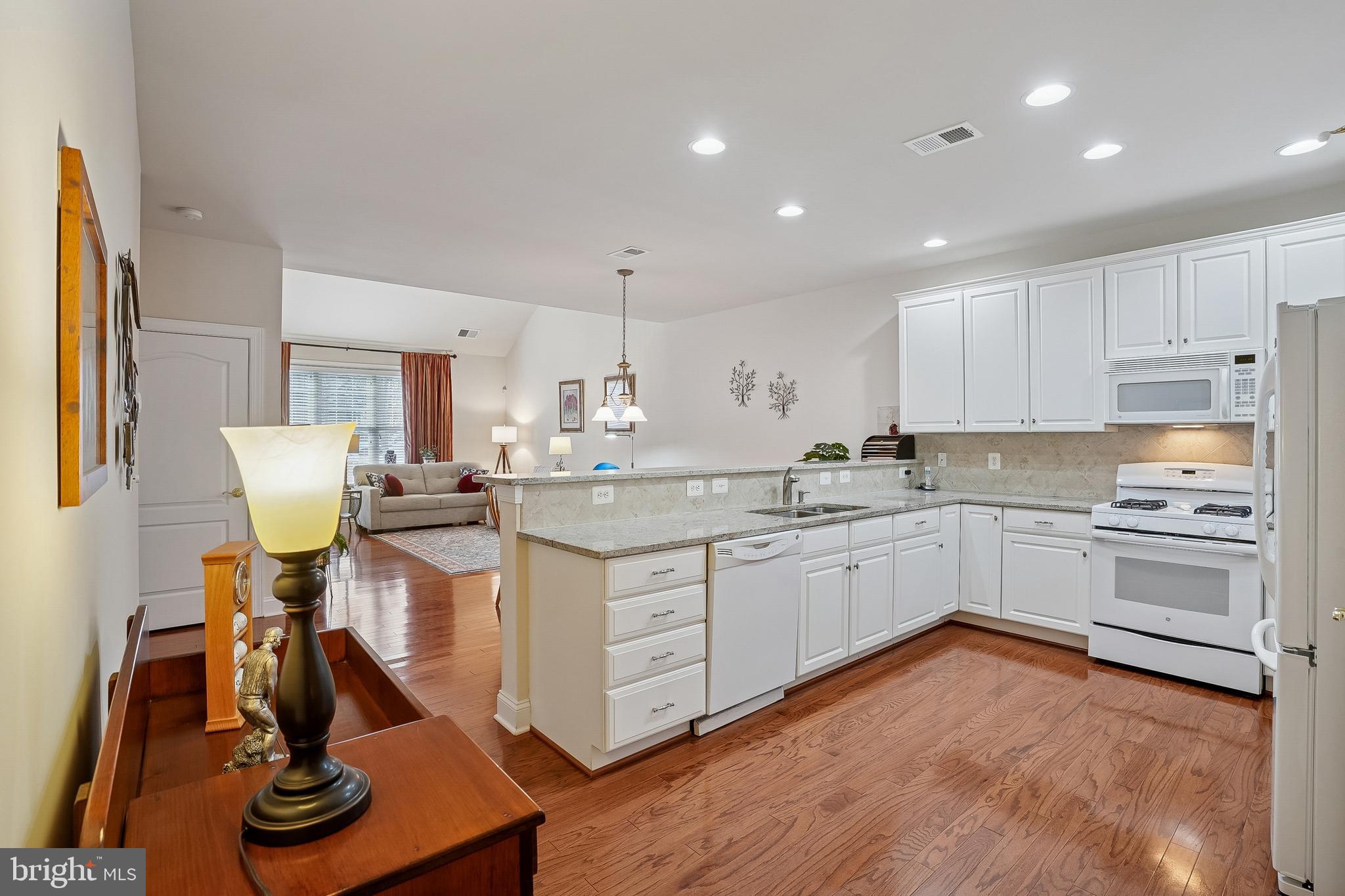 5122 CURRAN CREEK DRIVE