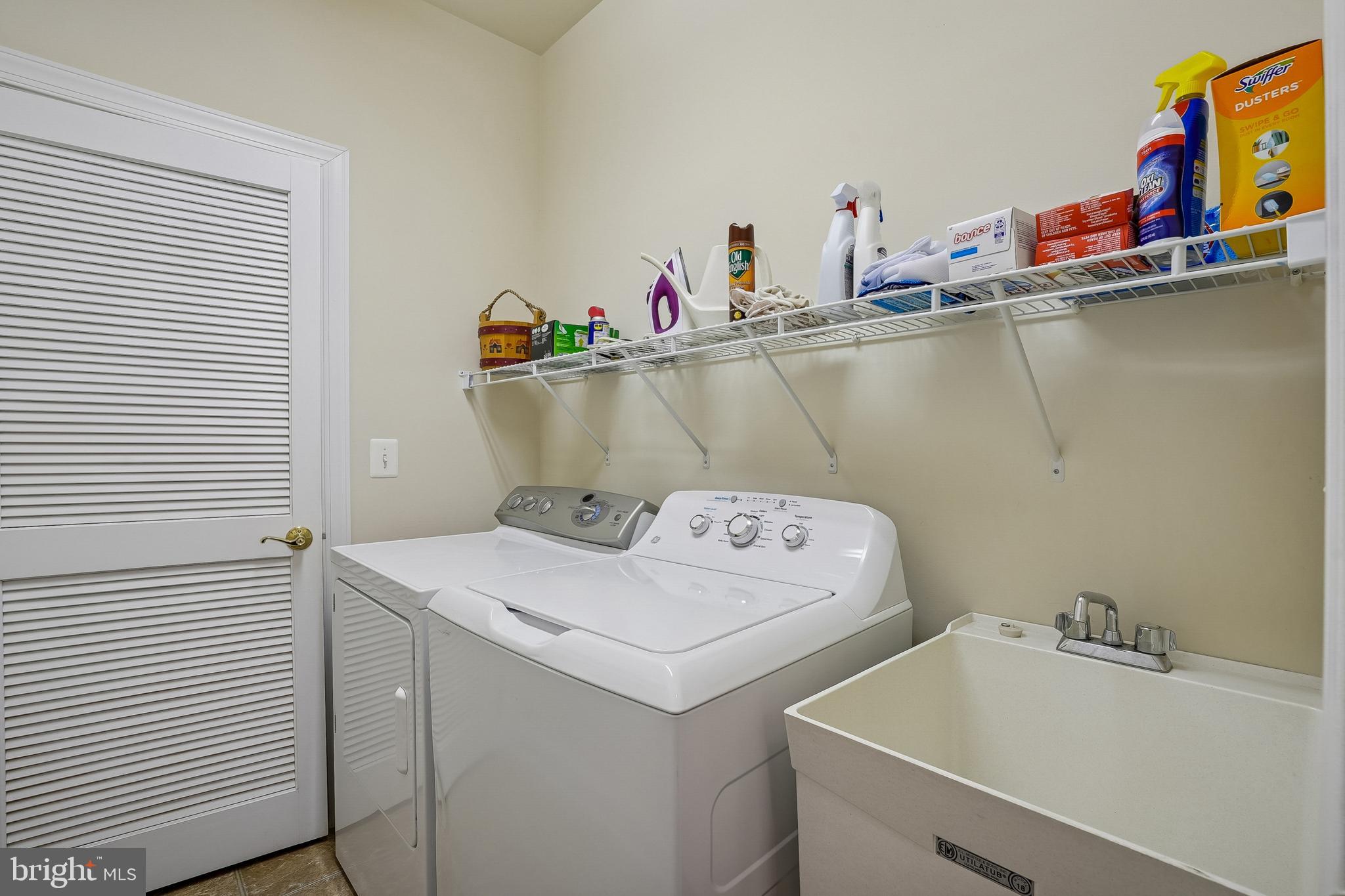 REGENCY AT DOMINION VALLEY - Residential