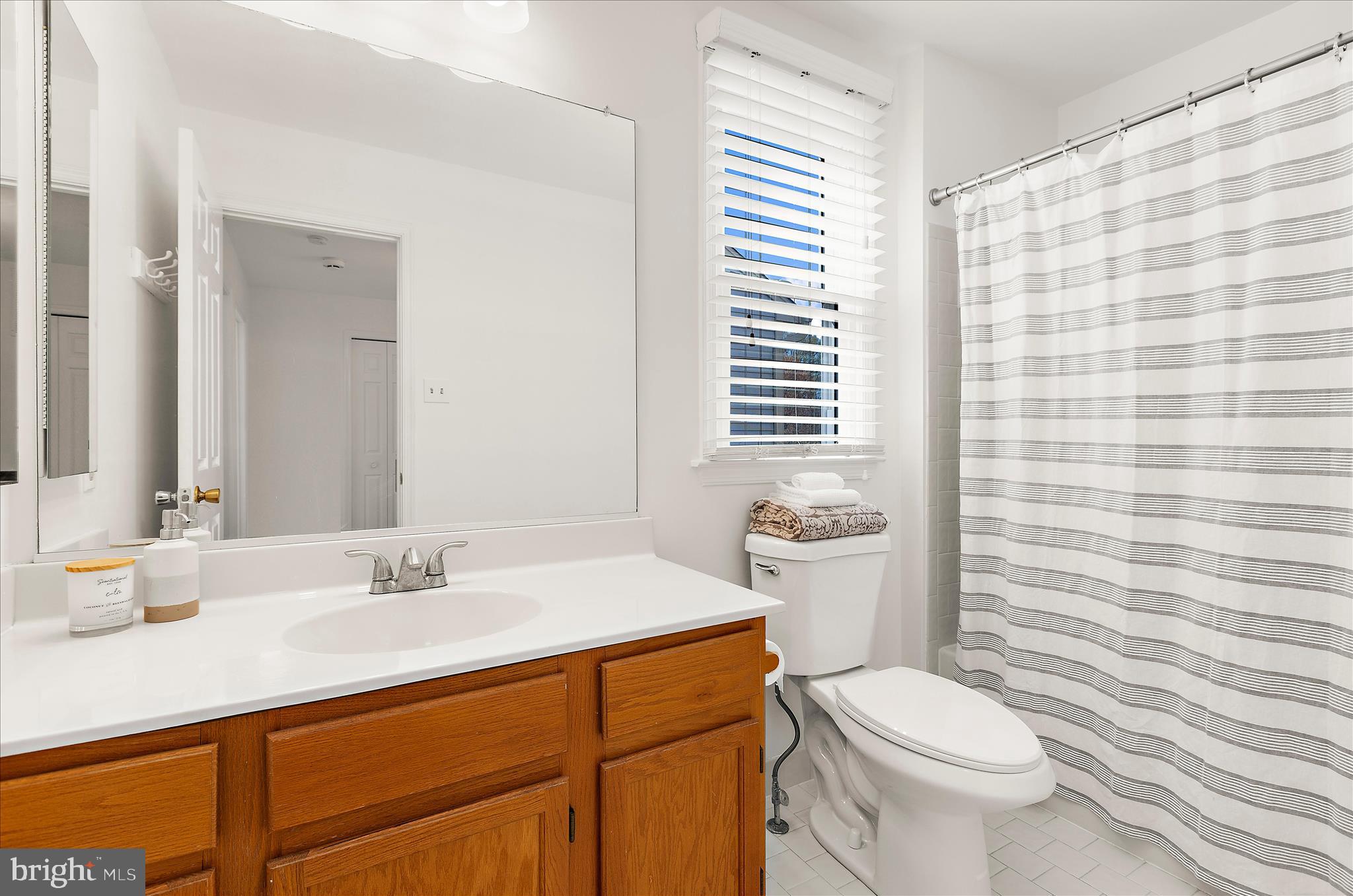 TOLL HOUSE - Residential