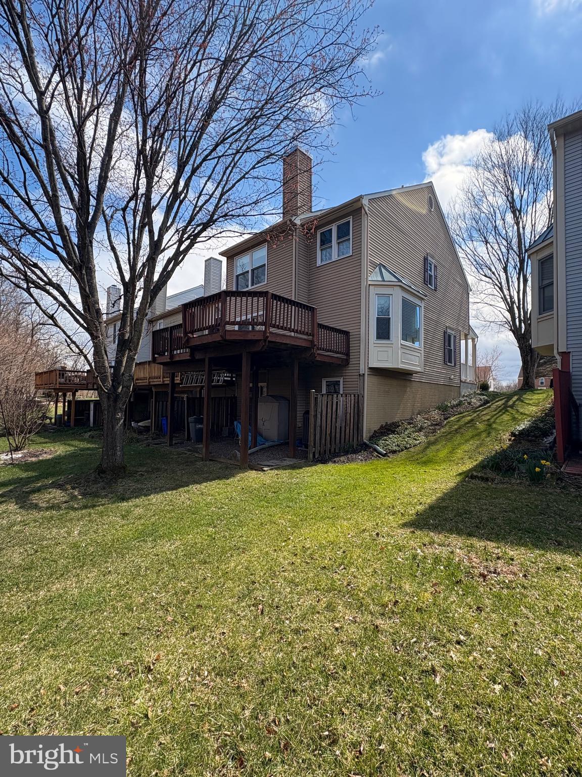 TOLL HOUSE - Residential