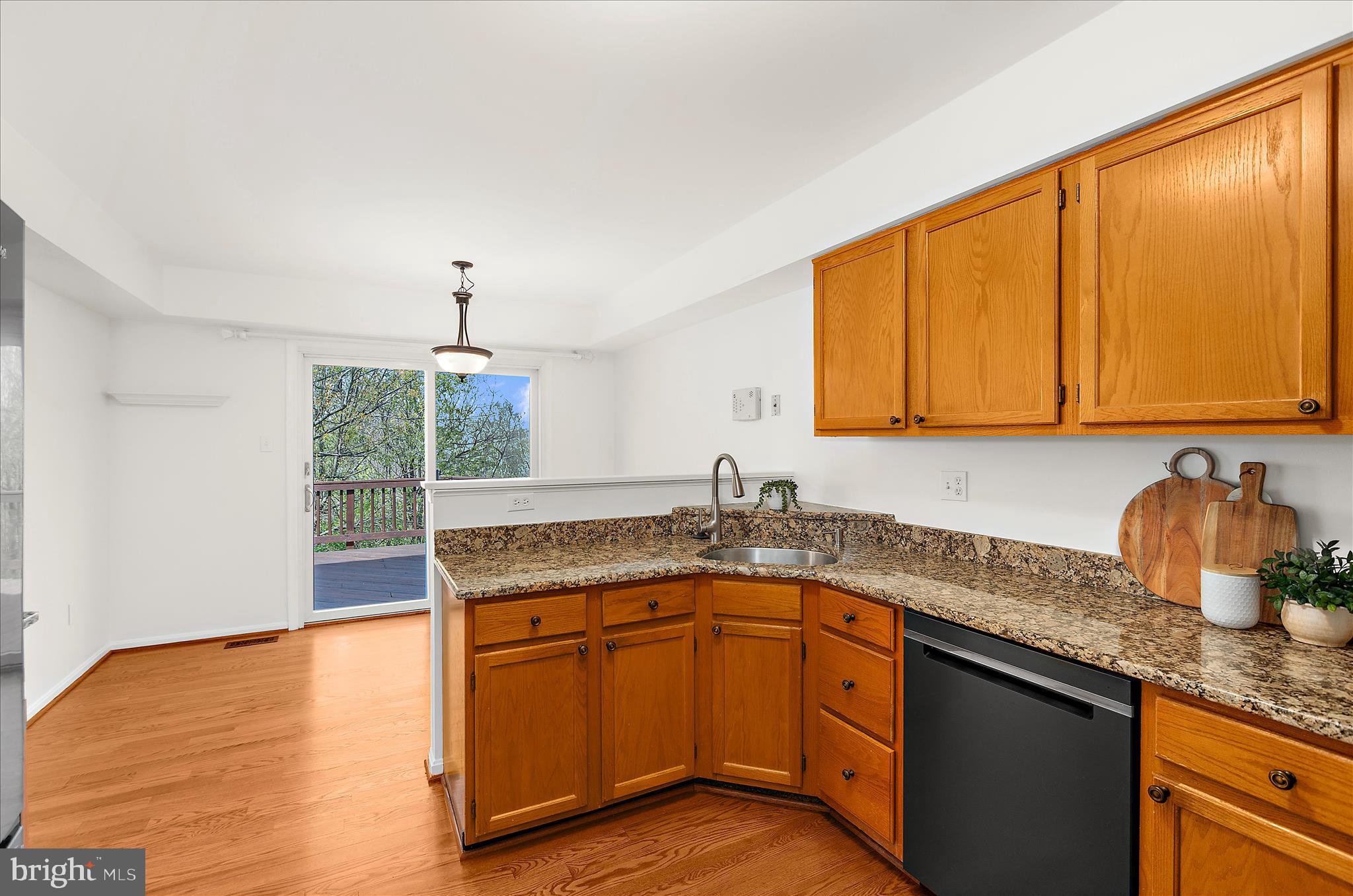 TOLL HOUSE - Residential