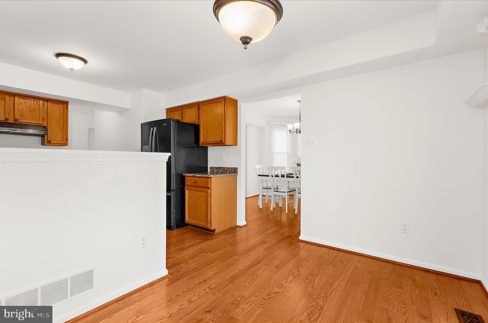 TOLL HOUSE - Residential