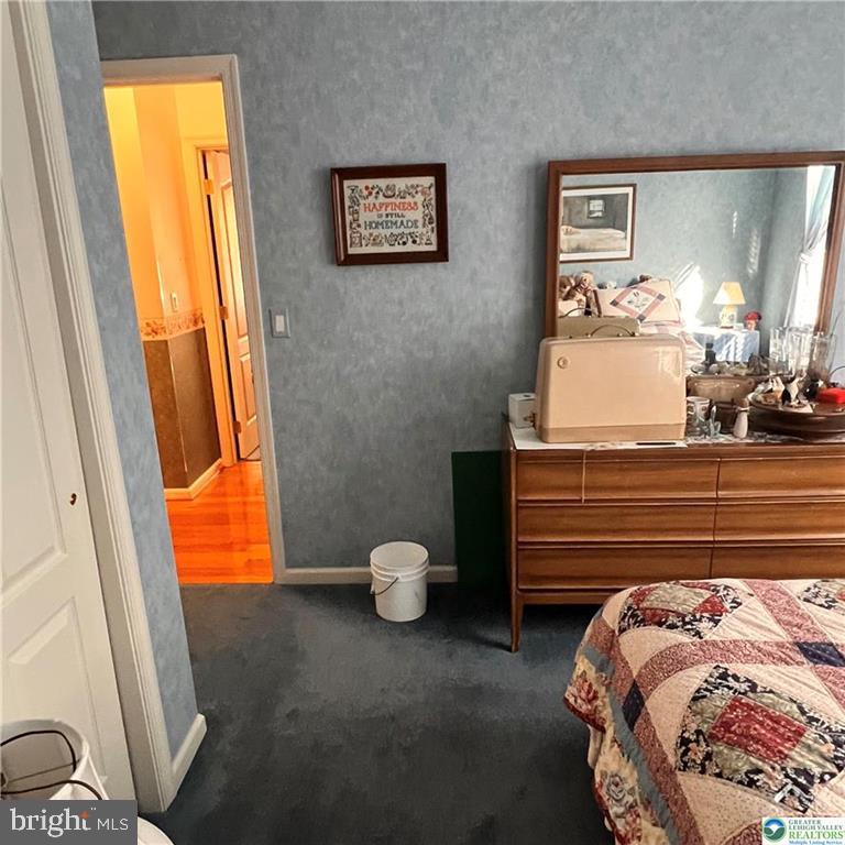 LEGACY OAKS - Residential