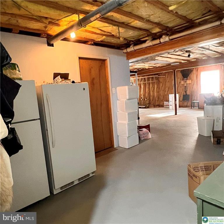 LEGACY OAKS - Residential