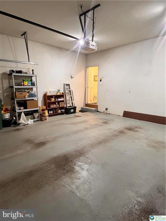 LEGACY OAKS - Residential