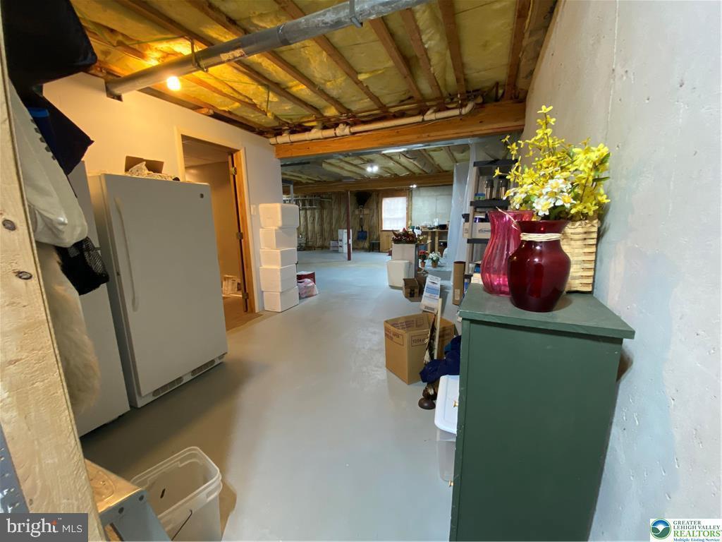 LEGACY OAKS - Residential