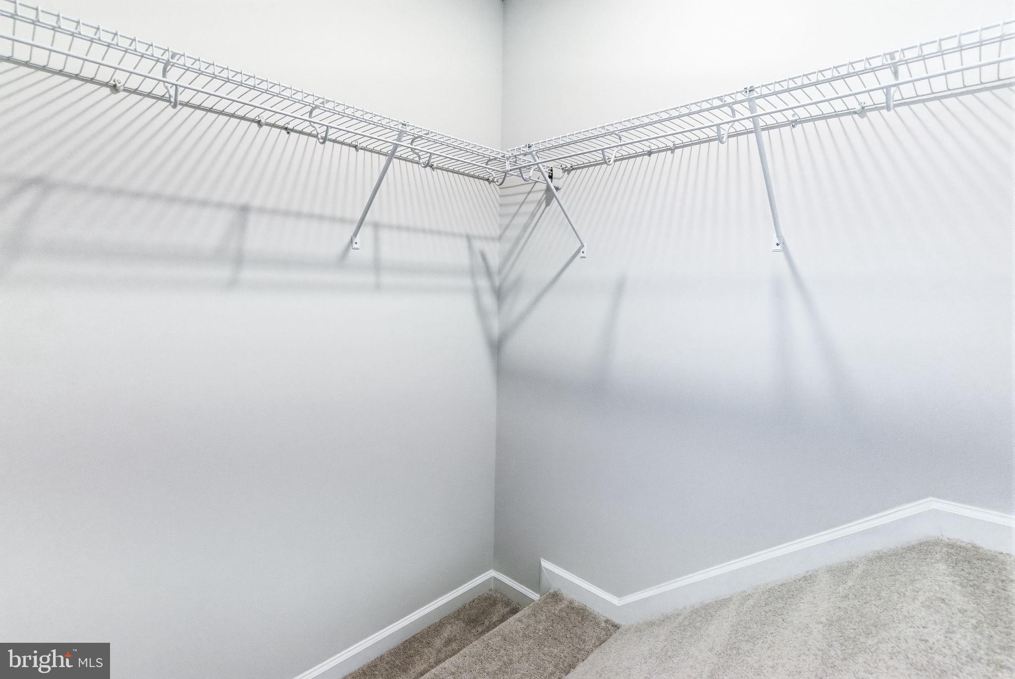 RED CLOVER MEADOWS - Residential Lease