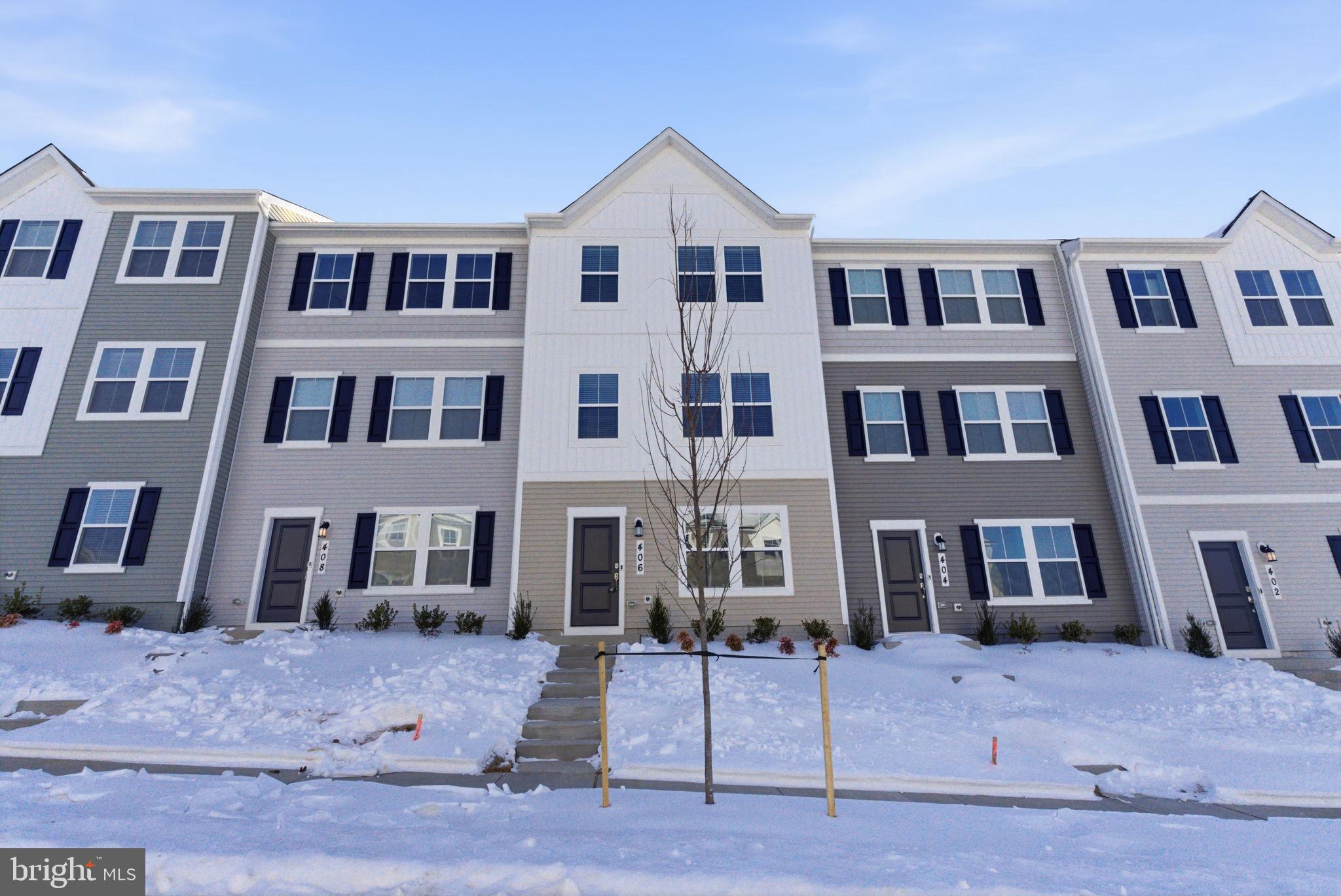 RED CLOVER MEADOWS - Residential Lease