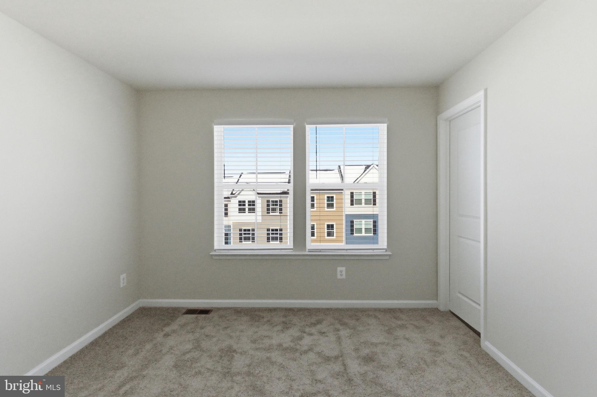 RED CLOVER MEADOWS - Residential Lease