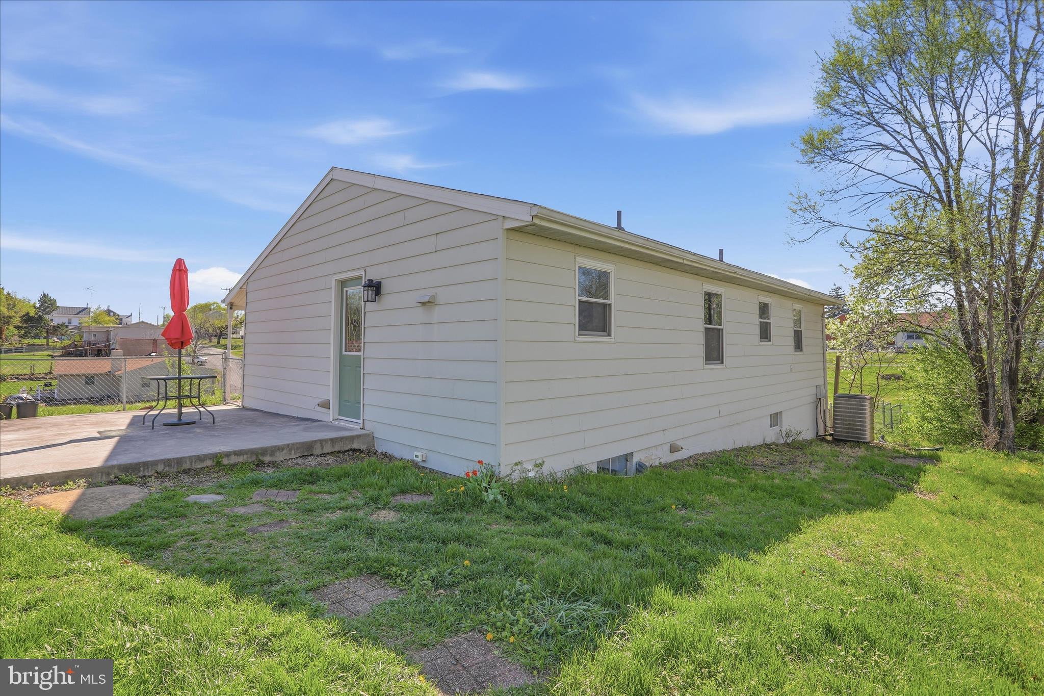 AIRLEY HEIGHTS - Residential