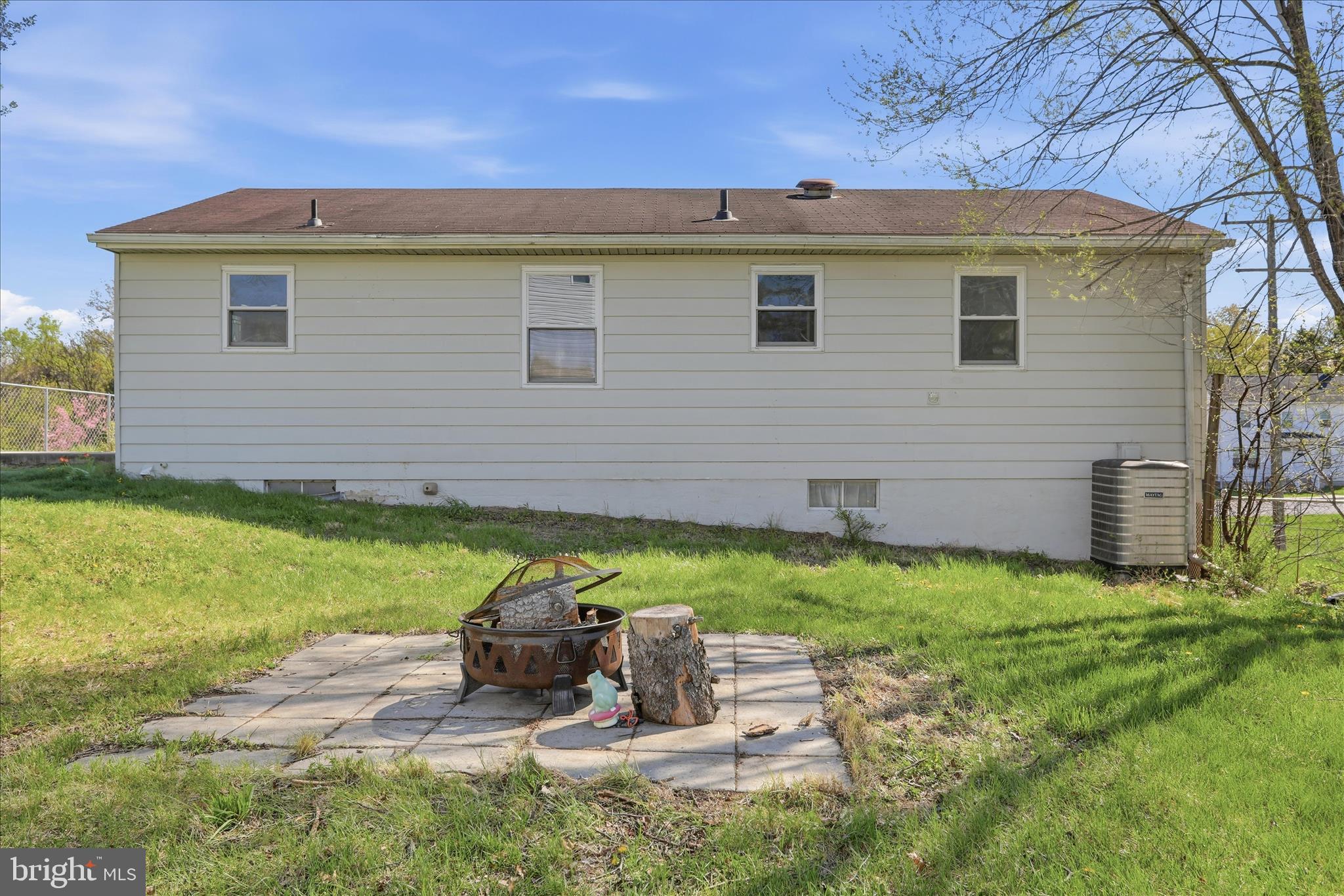 AIRLEY HEIGHTS - Residential