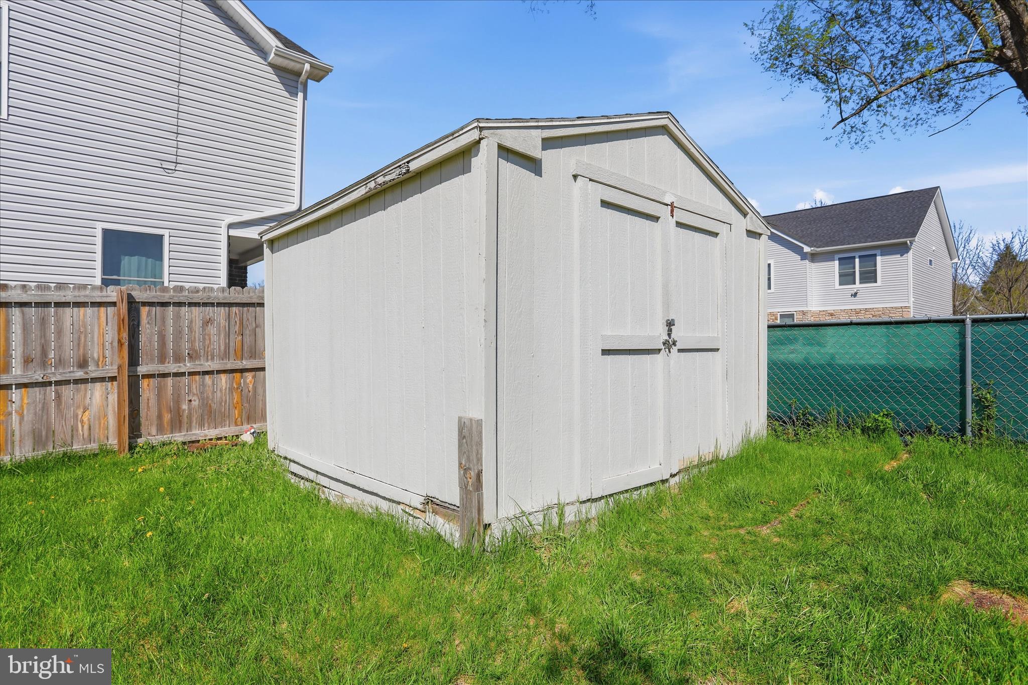 AIRLEY HEIGHTS - Residential