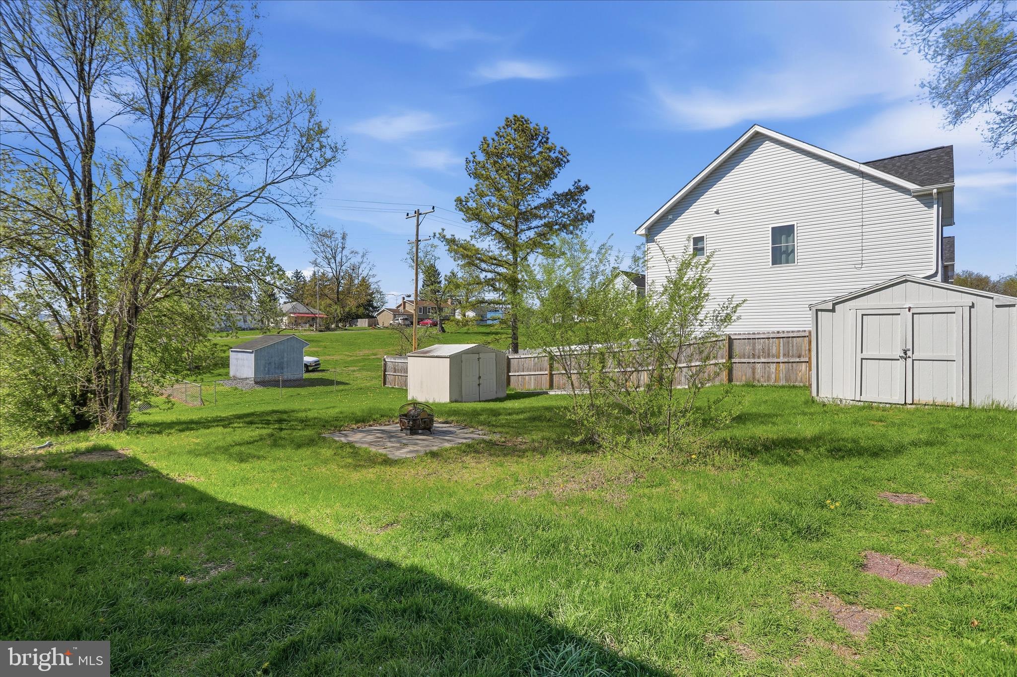 AIRLEY HEIGHTS - Residential