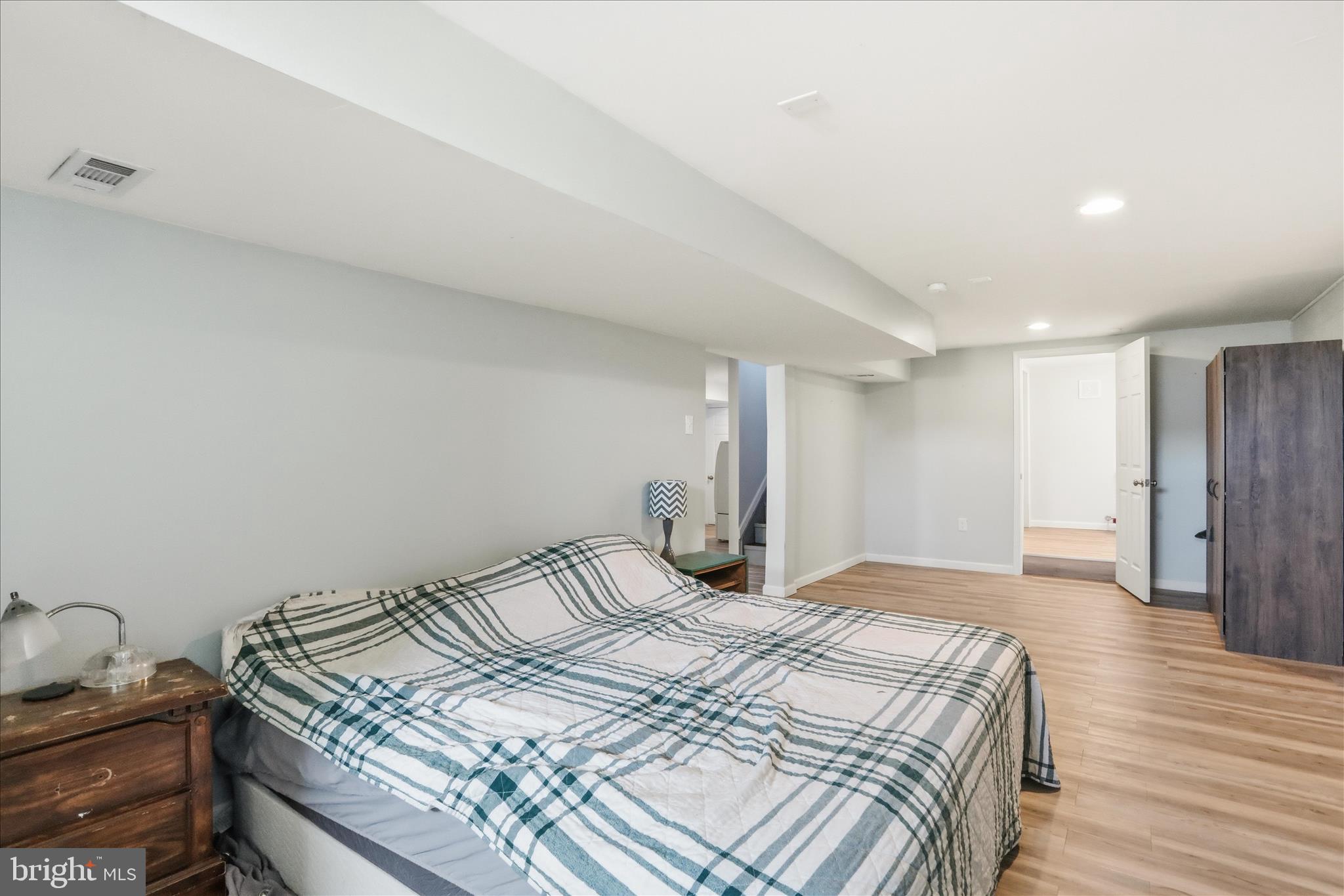 AIRLEY HEIGHTS - Residential