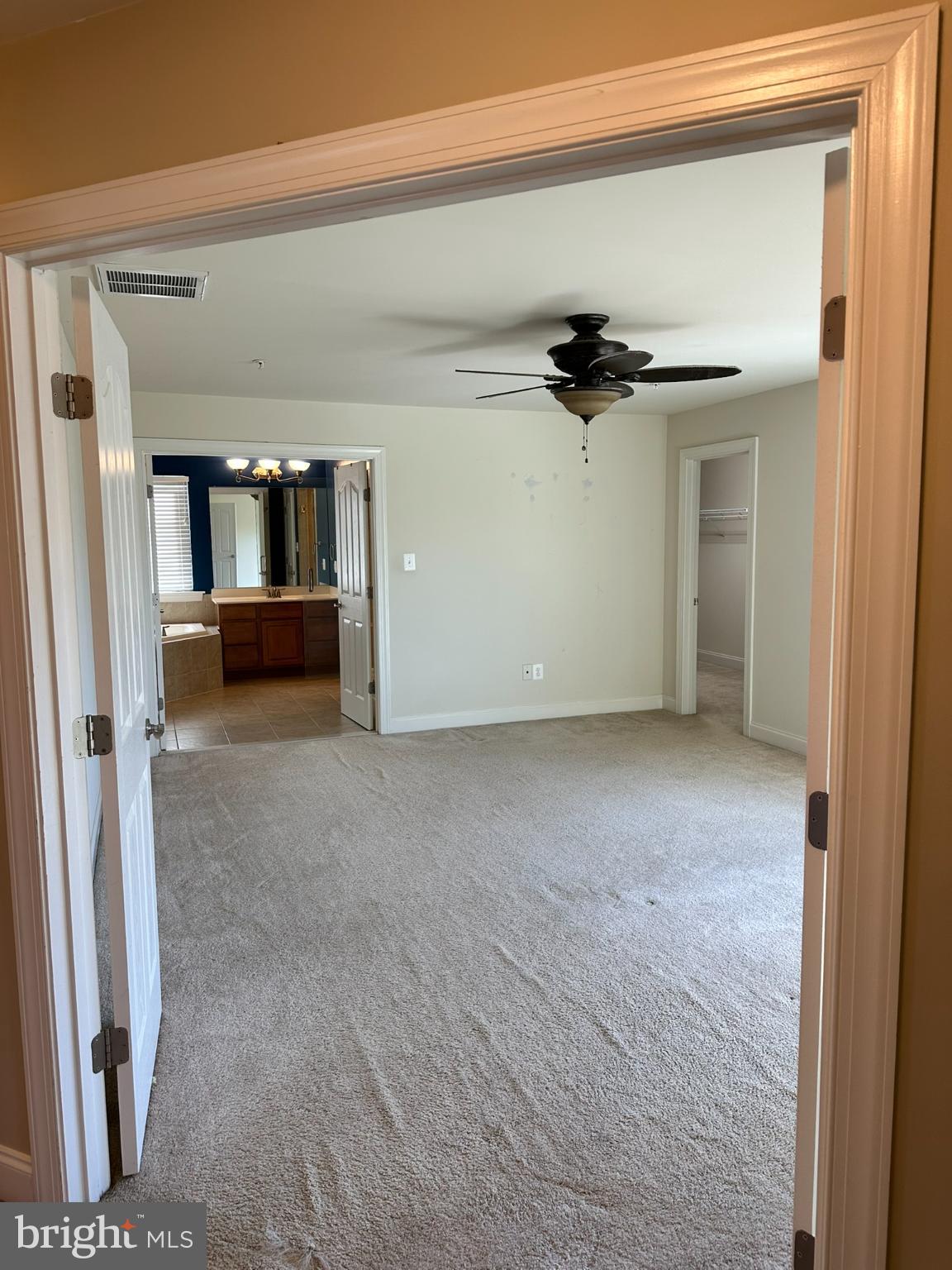 BROAD CREEK - Residential Lease