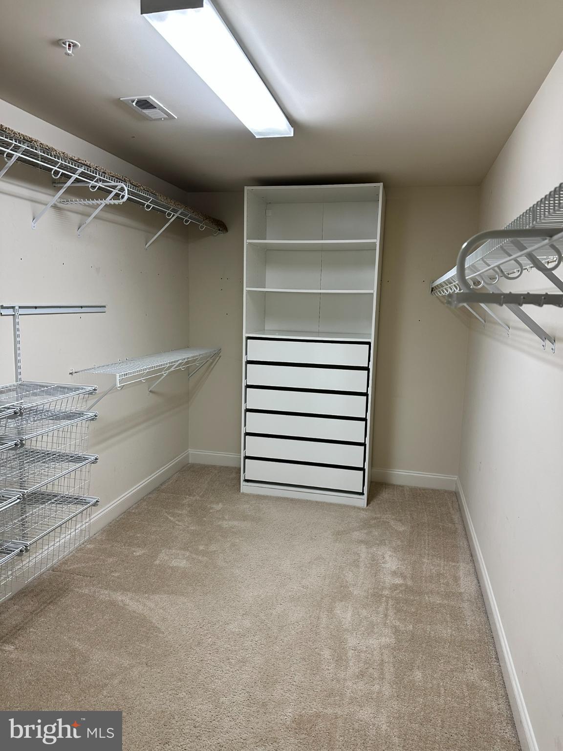 BROAD CREEK - Residential Lease