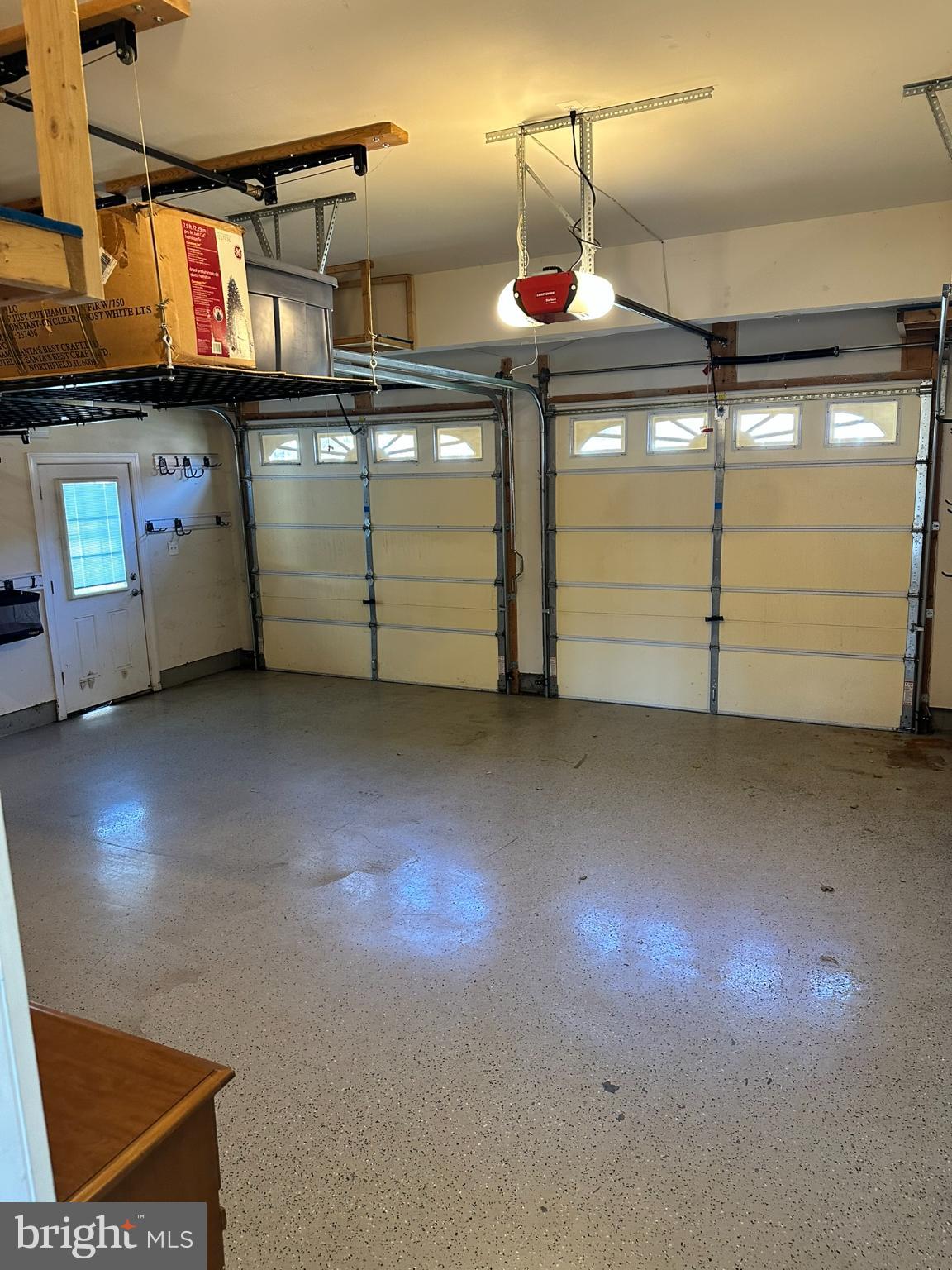 BROAD CREEK - Residential Lease