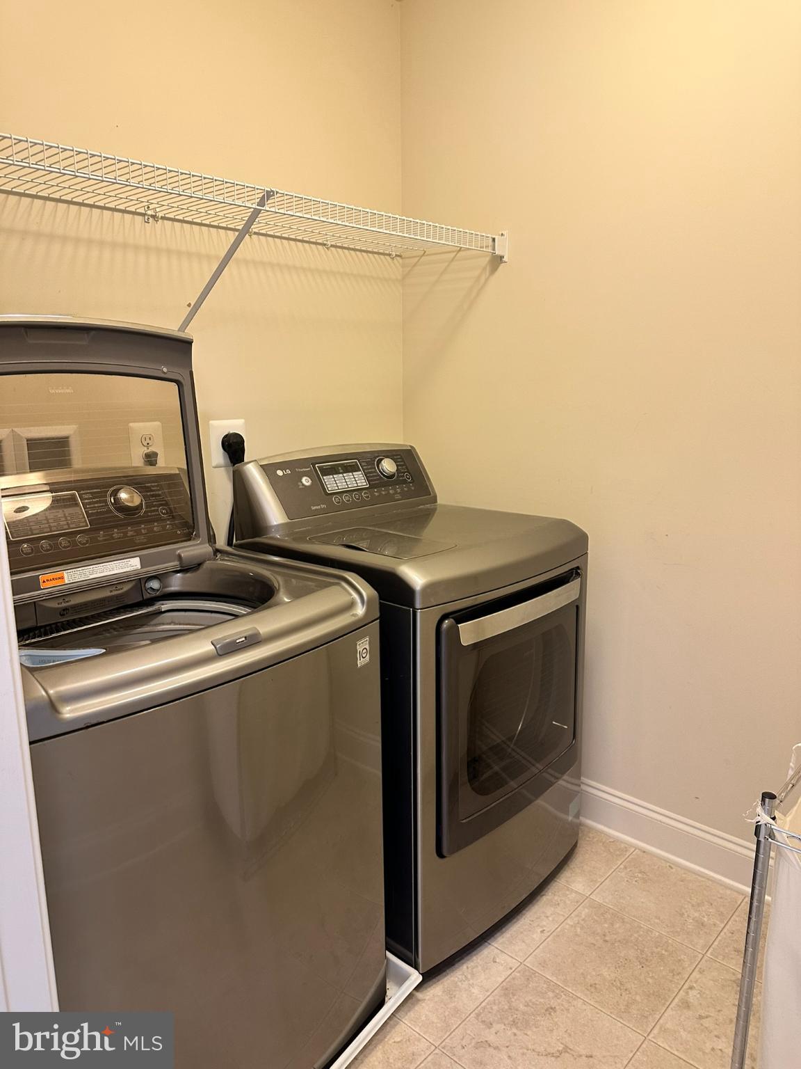 BROAD CREEK - Residential Lease