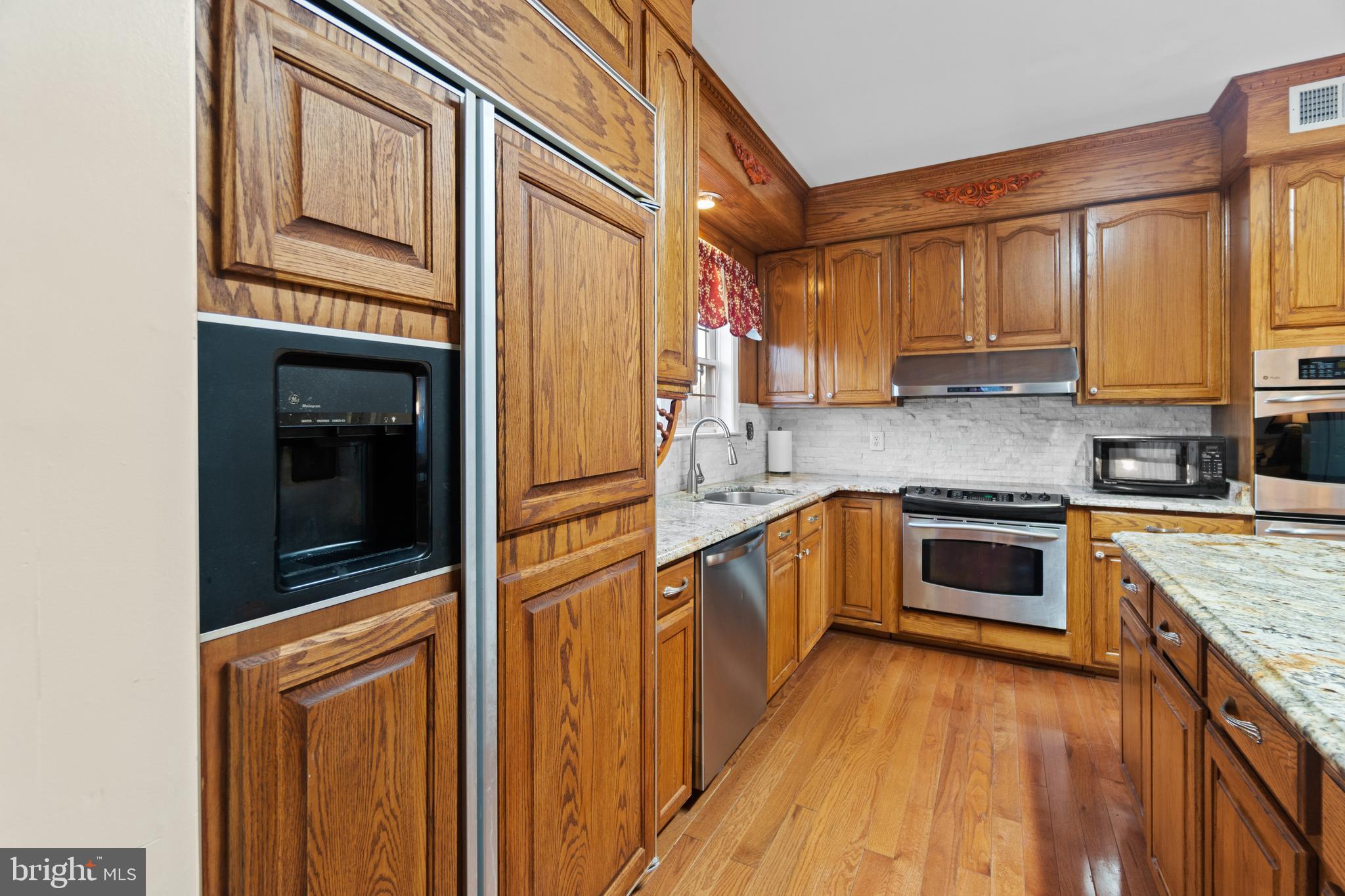 GREAT OAK - Residential