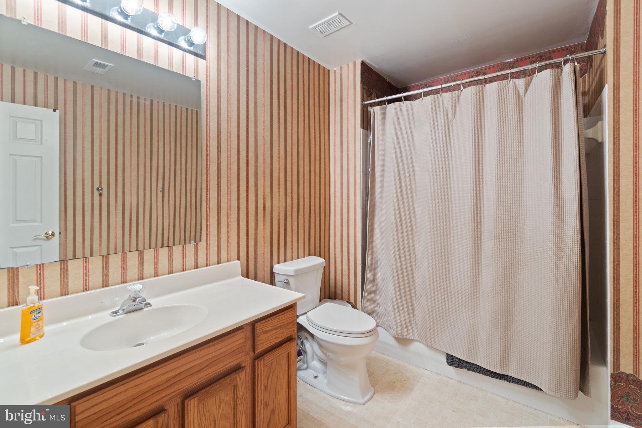 GREAT OAK - Residential