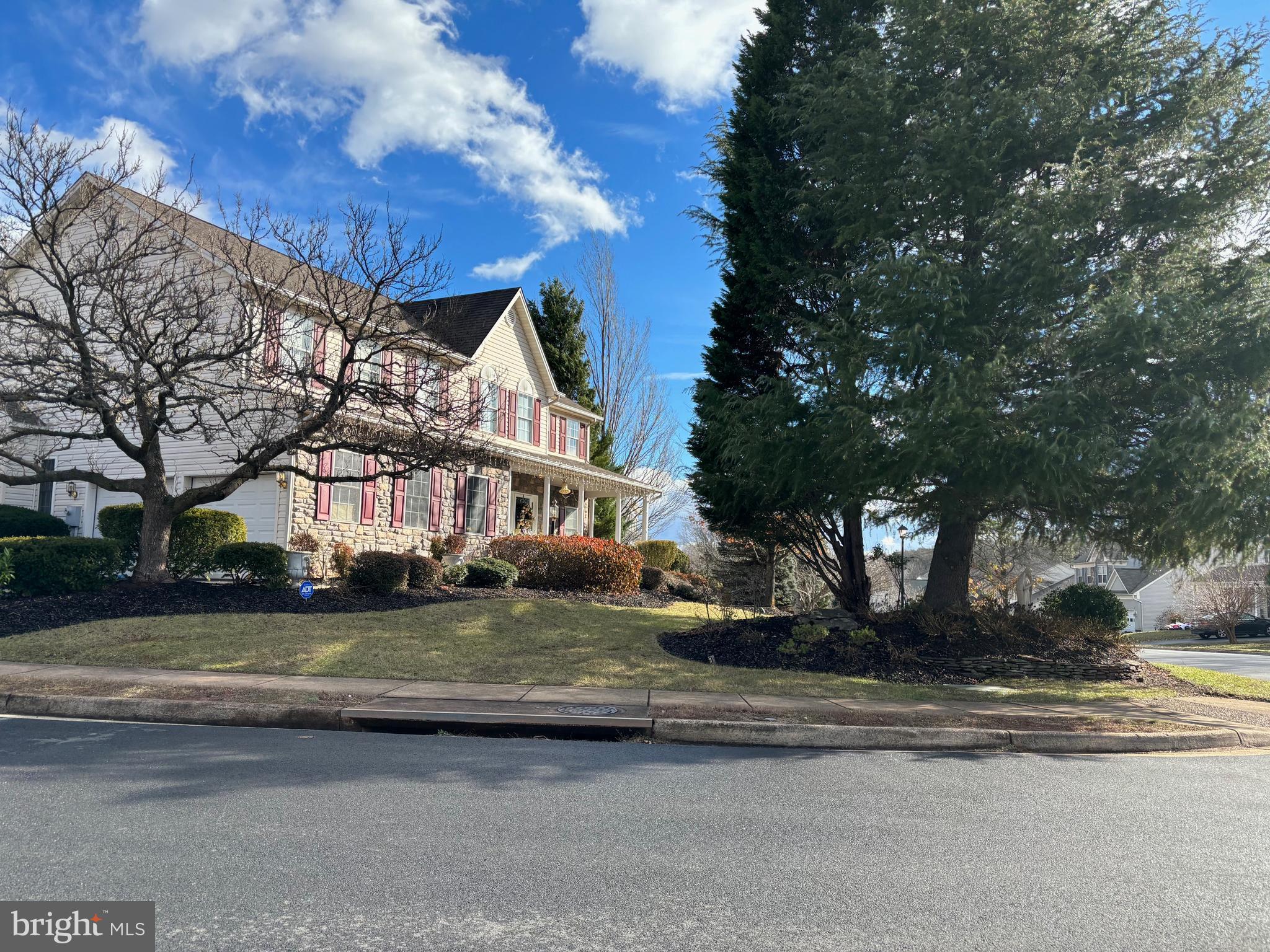 GREAT OAK - Residential