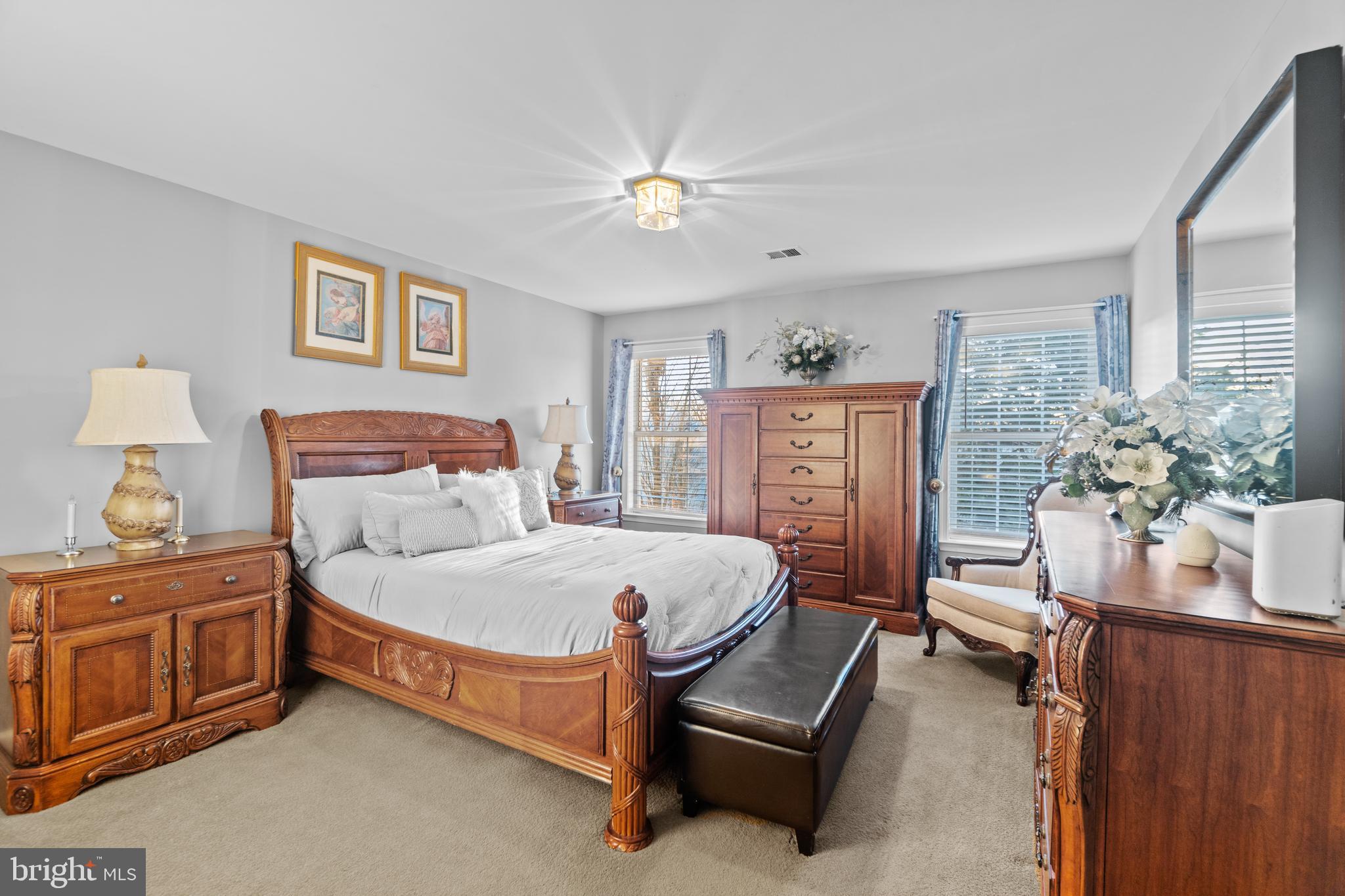 GREAT OAK - Residential