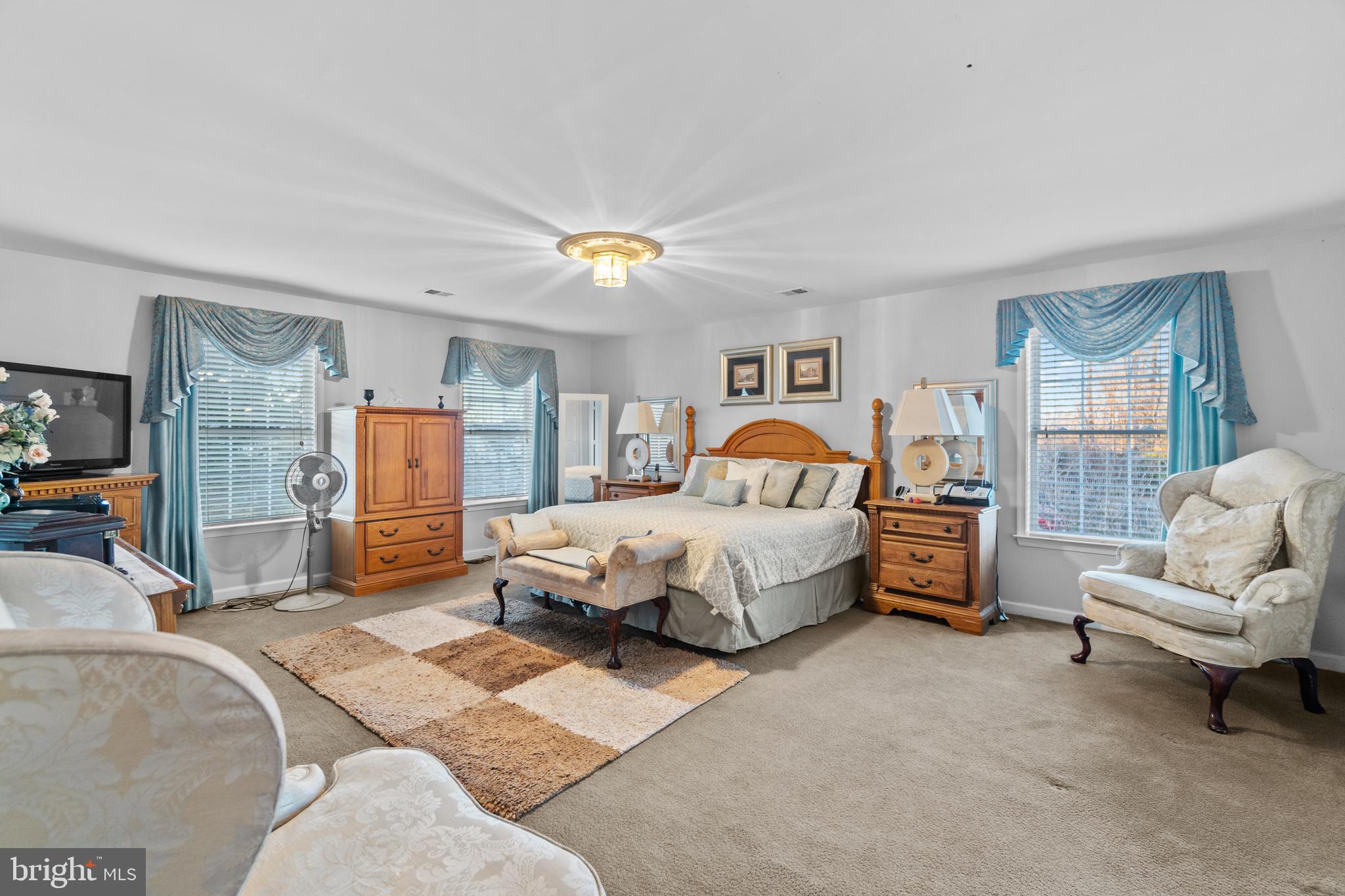 GREAT OAK - Residential