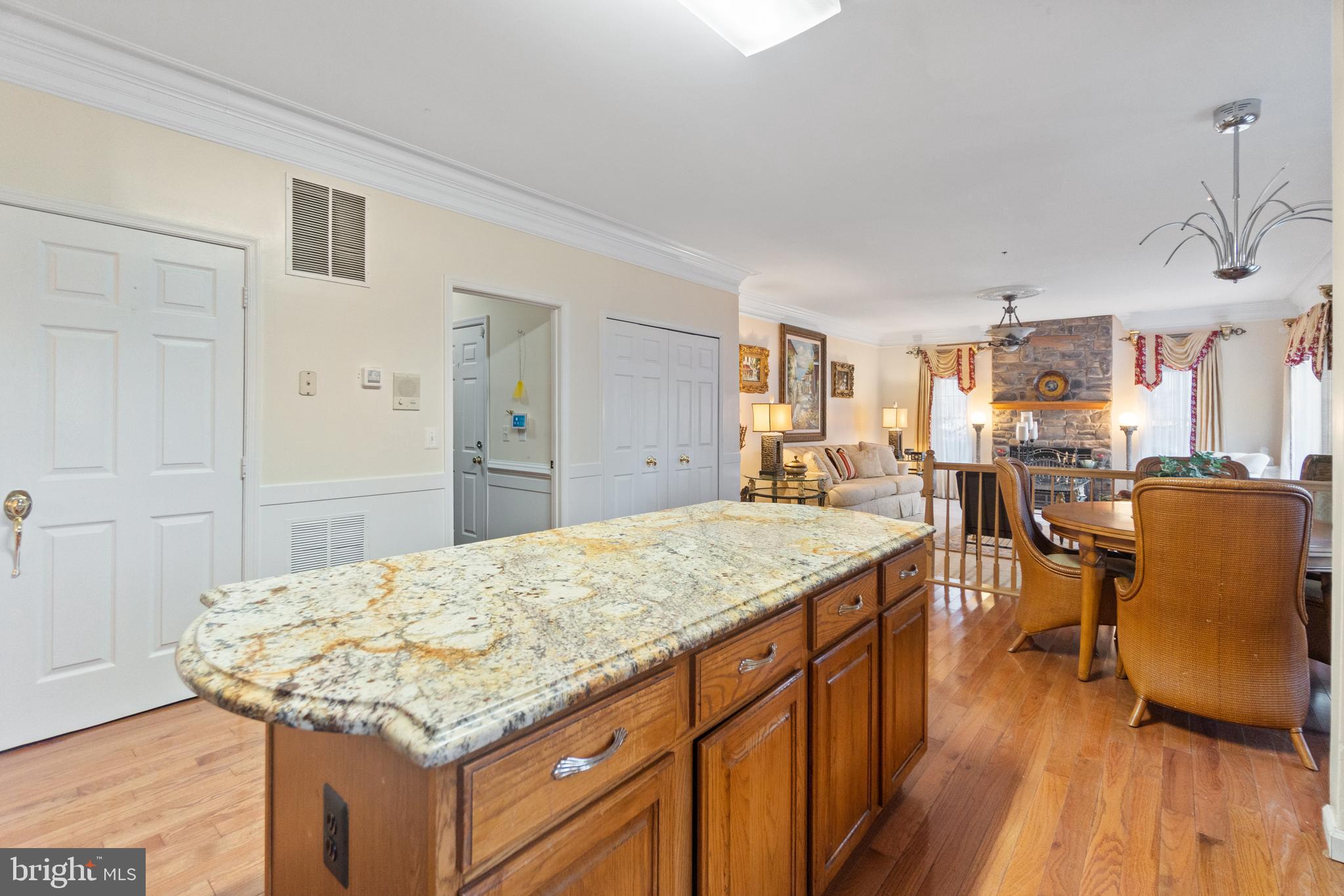 GREAT OAK - Residential