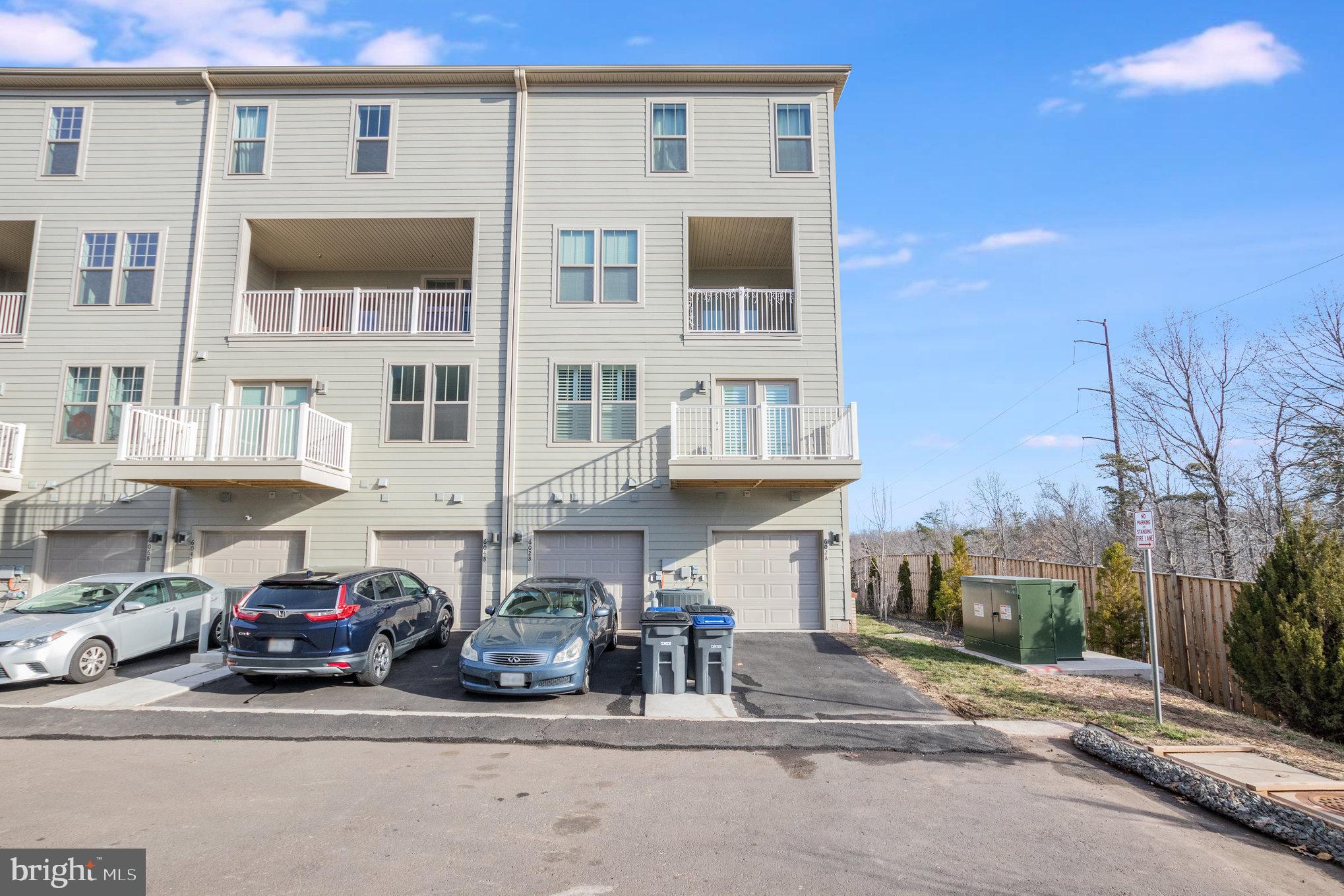 VILLAGE AT MANASSAS PARK - Residential Lease