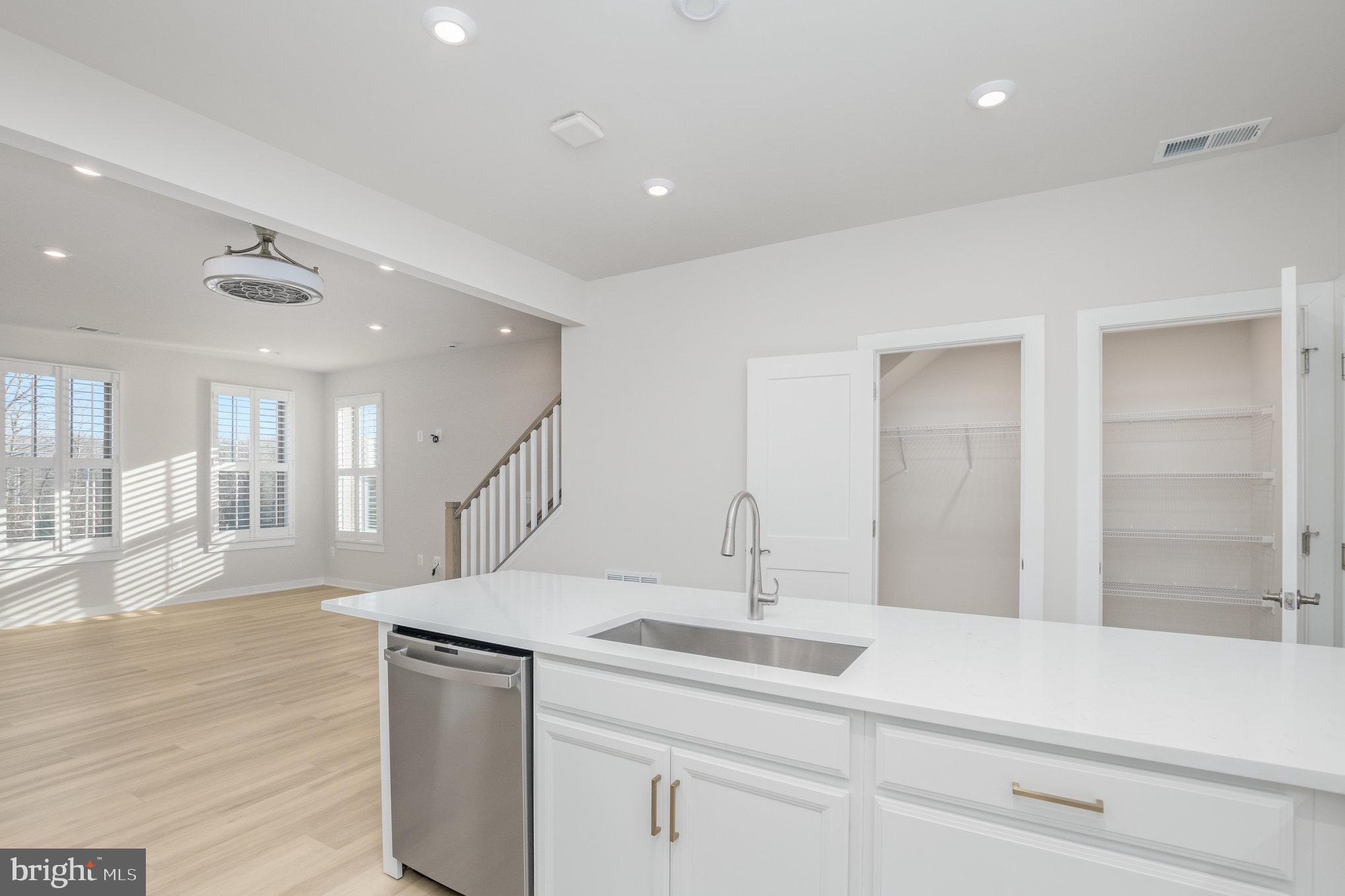 VILLAGE AT MANASSAS PARK - Residential Lease