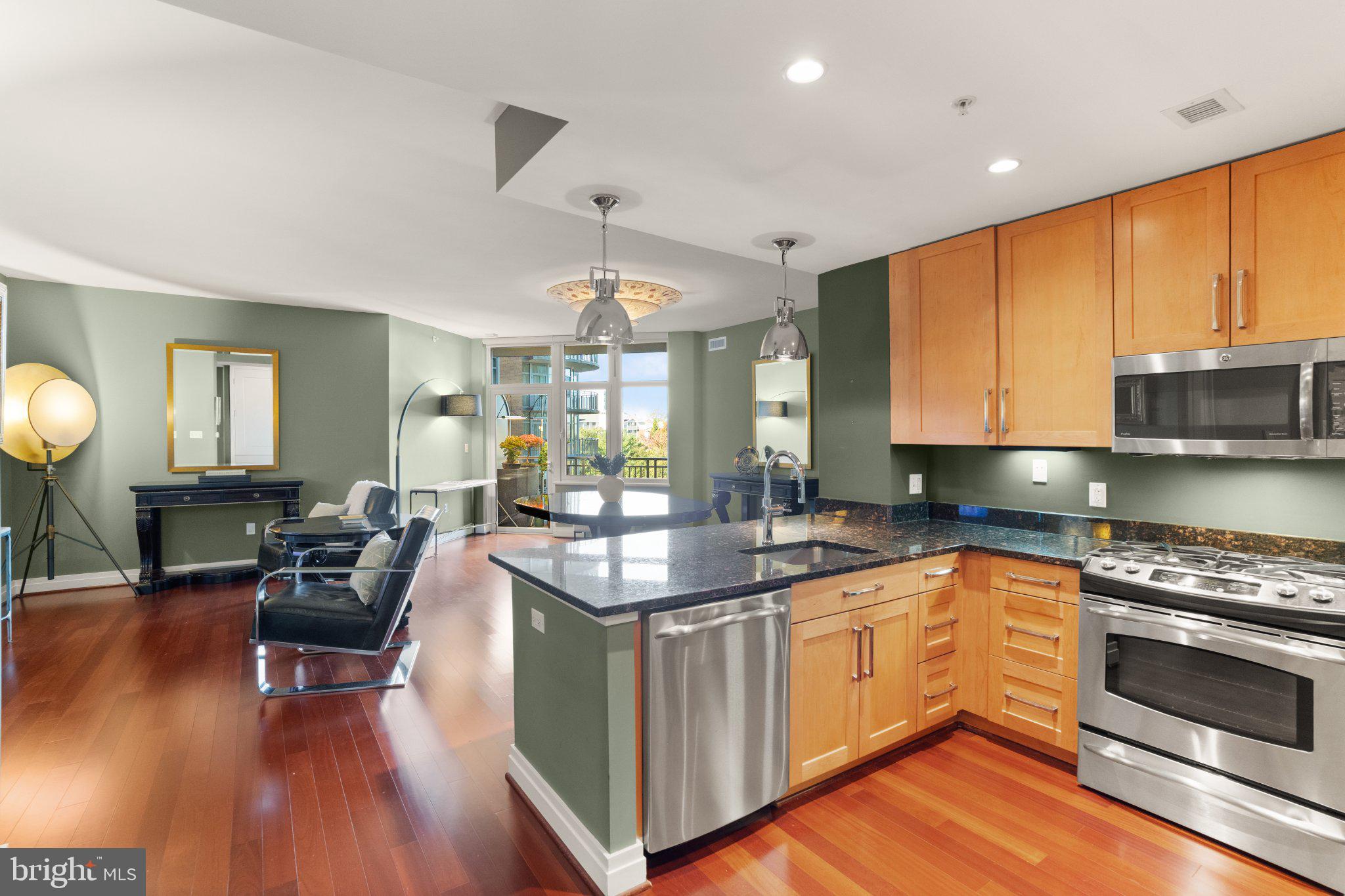 8220 CRESTWOOD HEIGHTS DRIVE 719