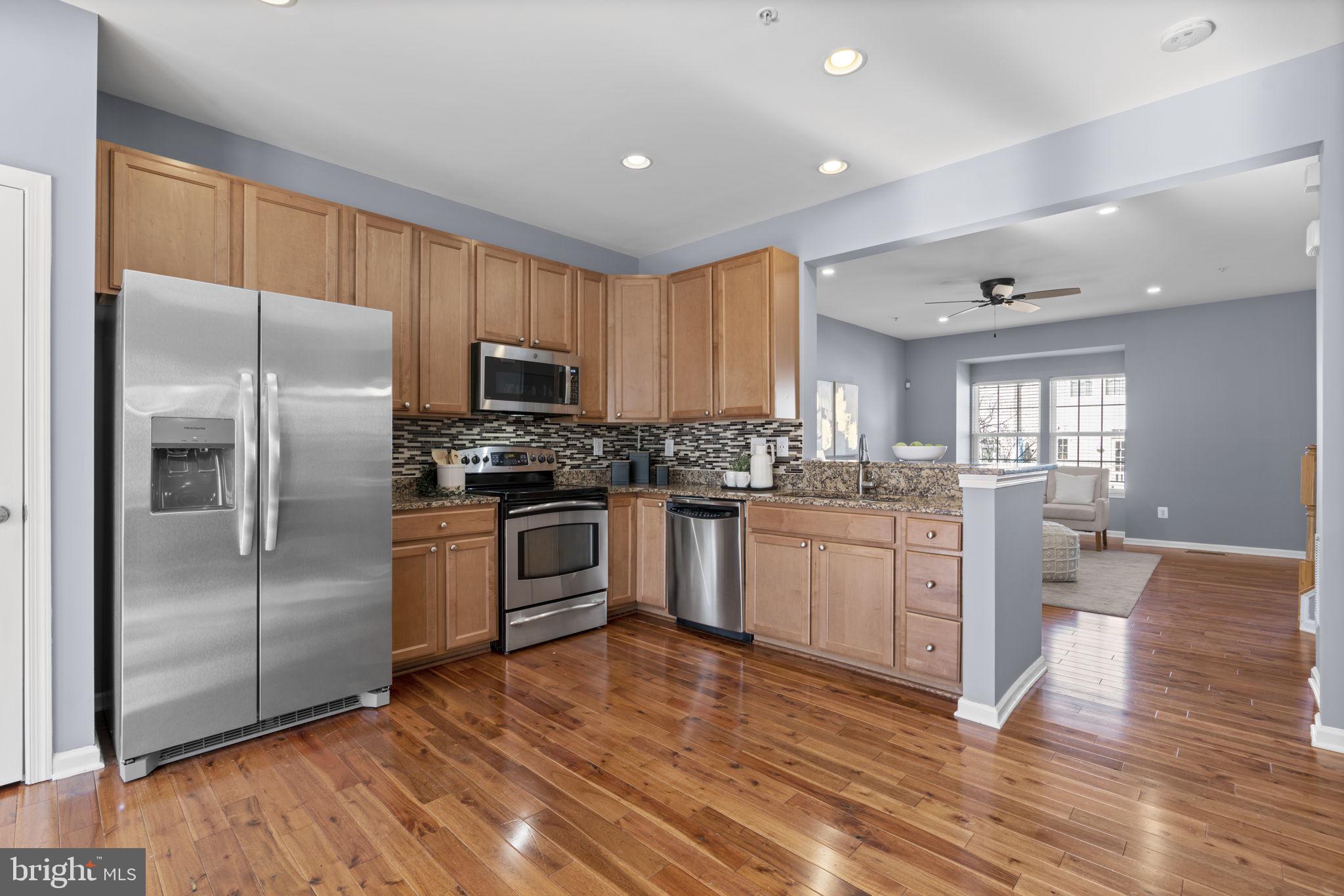 BELMONT STATION - Residential