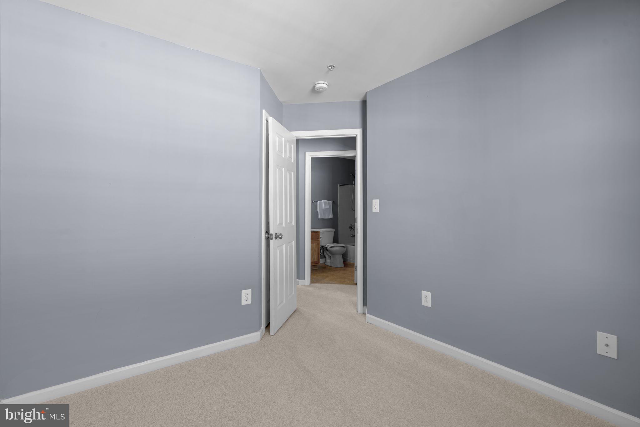 BELMONT STATION - Residential