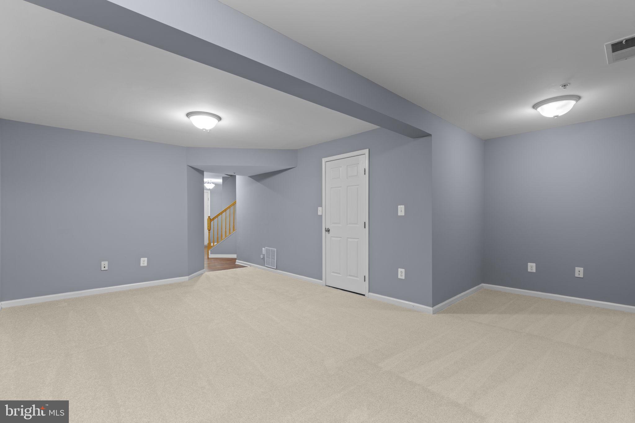 BELMONT STATION - Residential