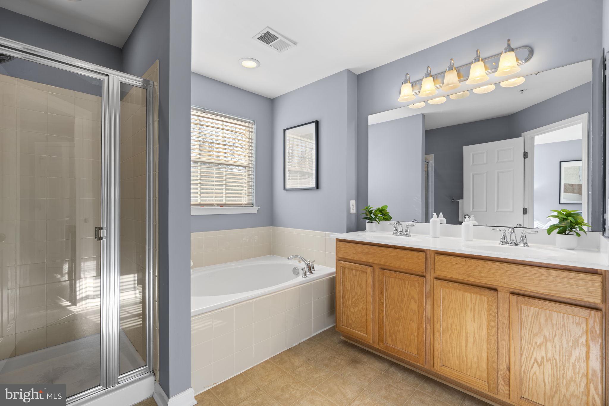 BELMONT STATION - Residential