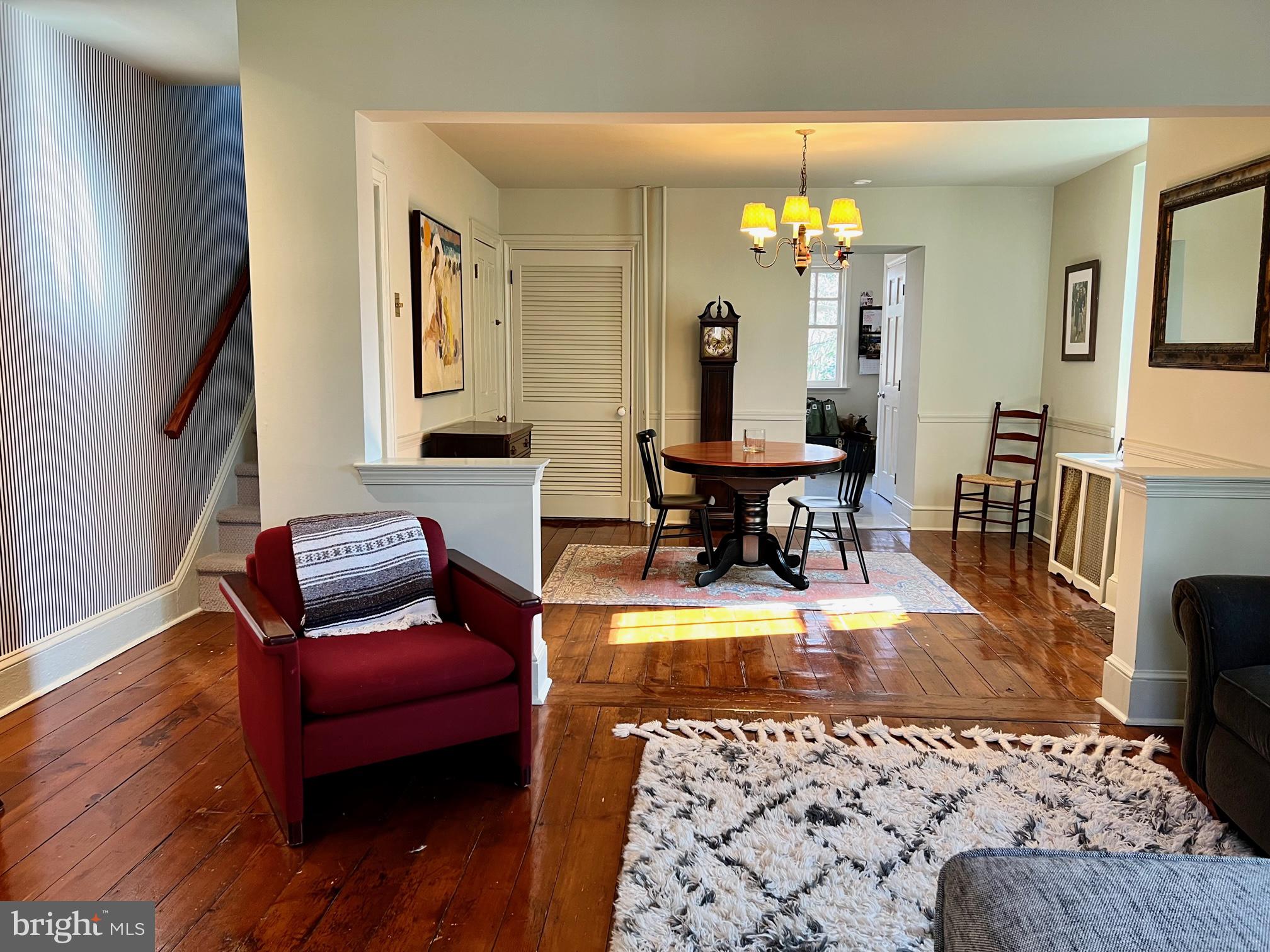 CHESTNUT HILL - Residential Lease