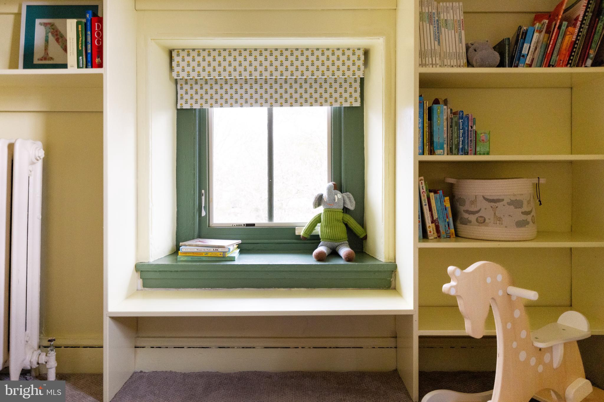 CHESTNUT HILL - Residential Lease