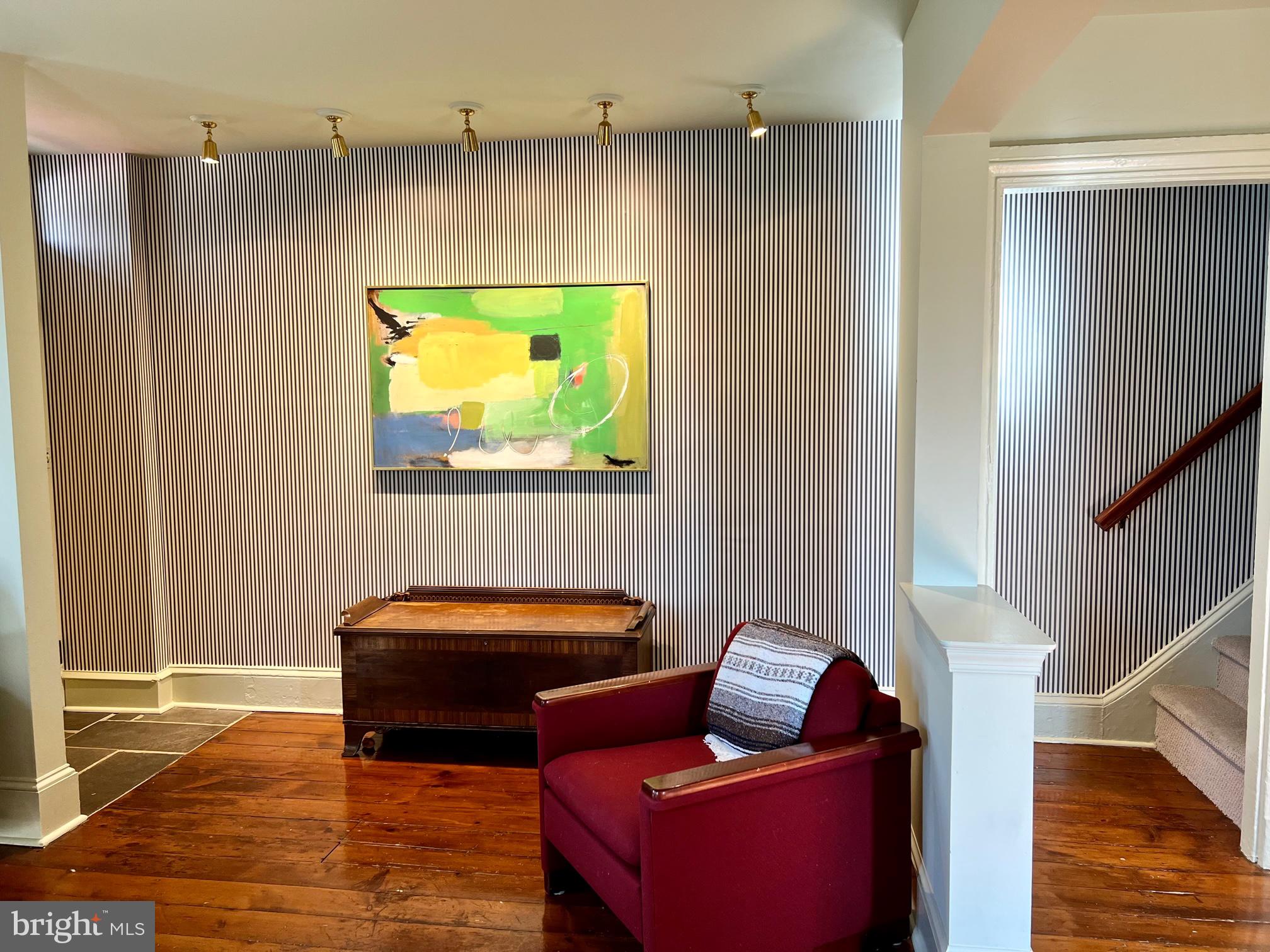 CHESTNUT HILL - Residential Lease