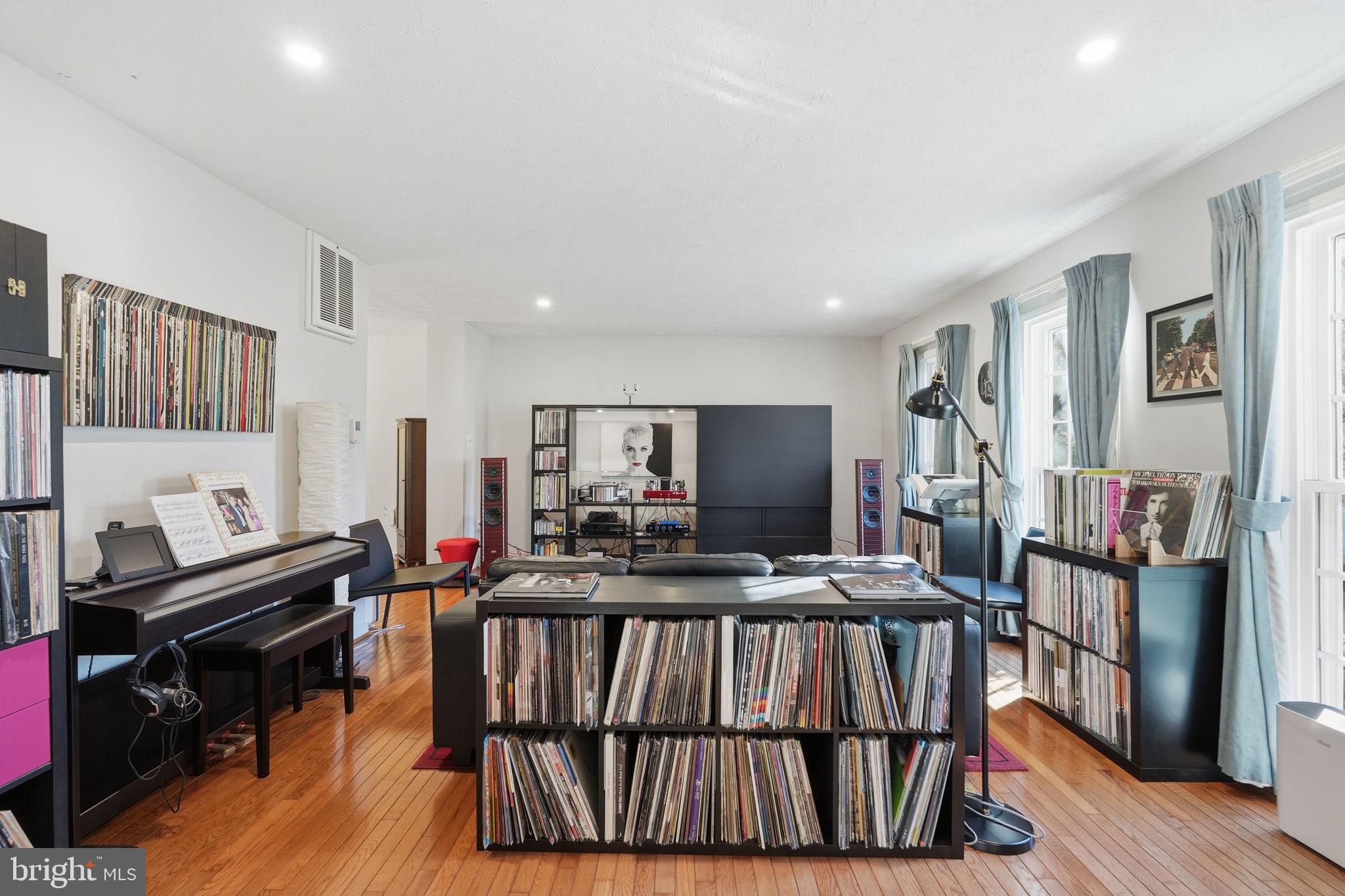 HORIZON HILL - Residential