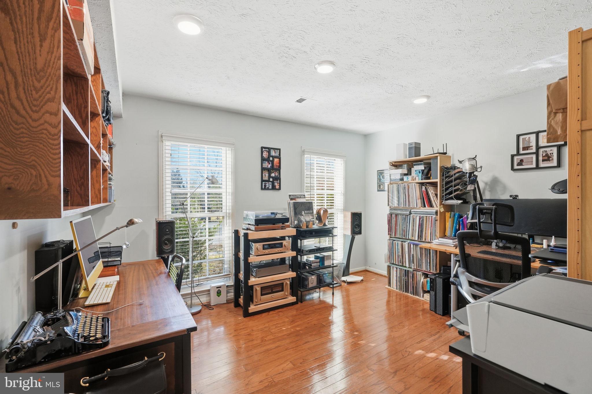 HORIZON HILL - Residential