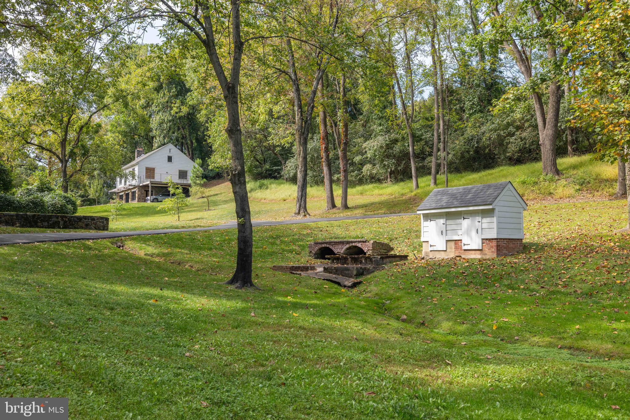 2701 MONTCHANIN ROAD