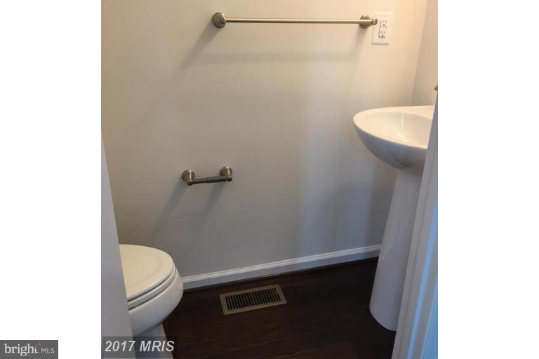 HOWARD SQUARE - Residential Lease