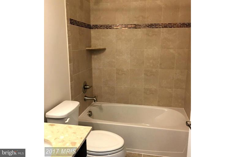 HOWARD SQUARE - Residential Lease