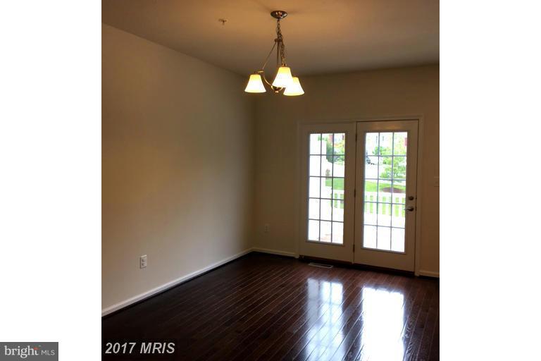 HOWARD SQUARE - Residential Lease