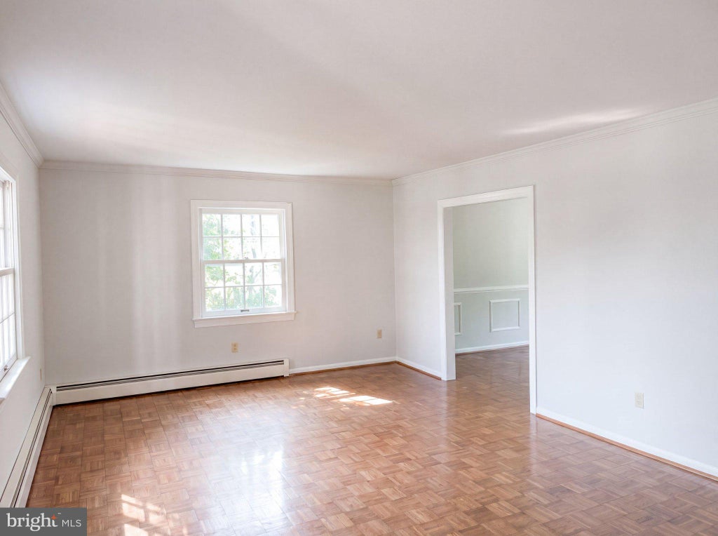 Photo of 507 Willoughby Lane, STAUNTON, VA 24401 (MLS # VASC2000932)