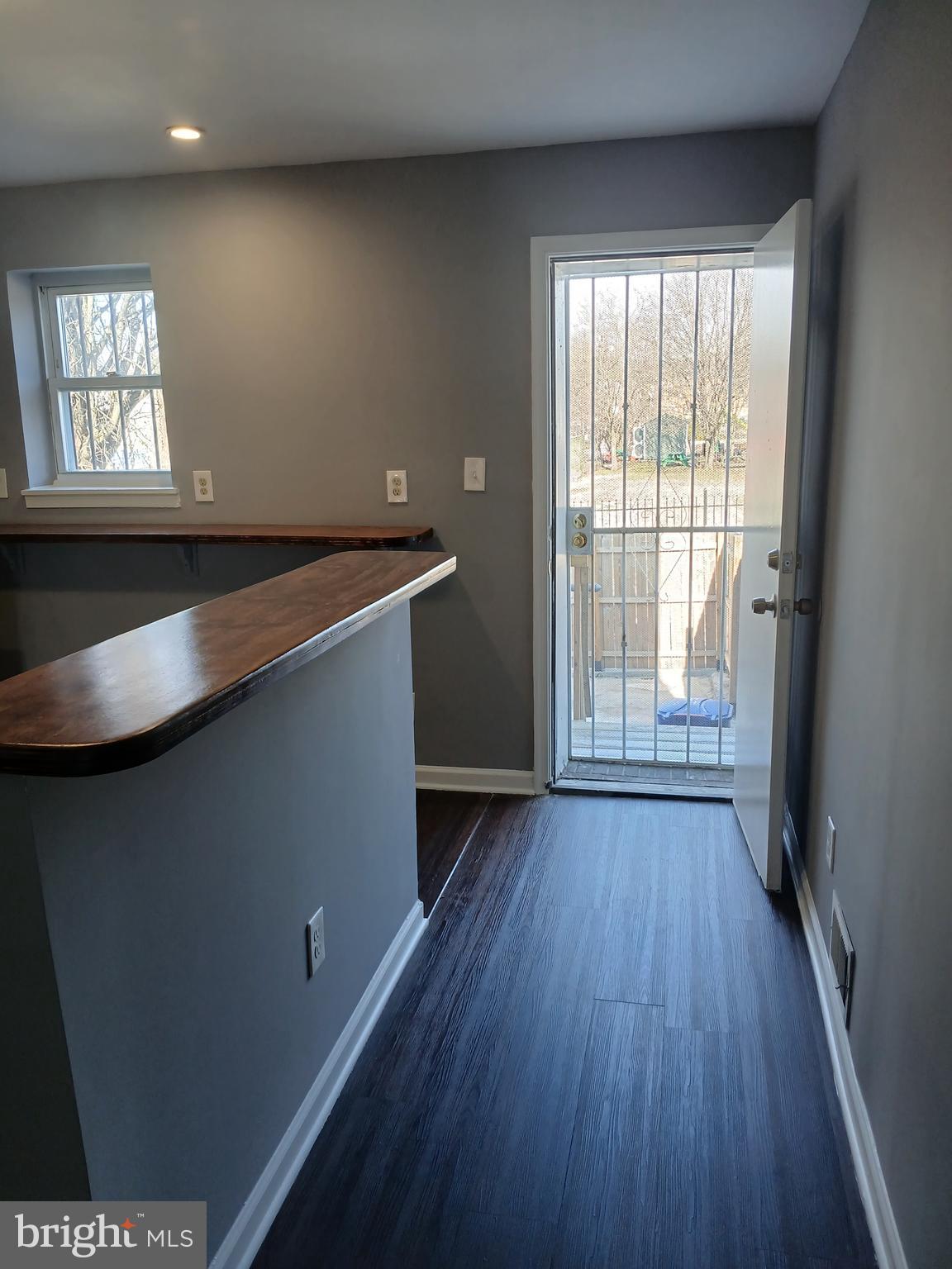 CLIFTON PARK - Residential Lease